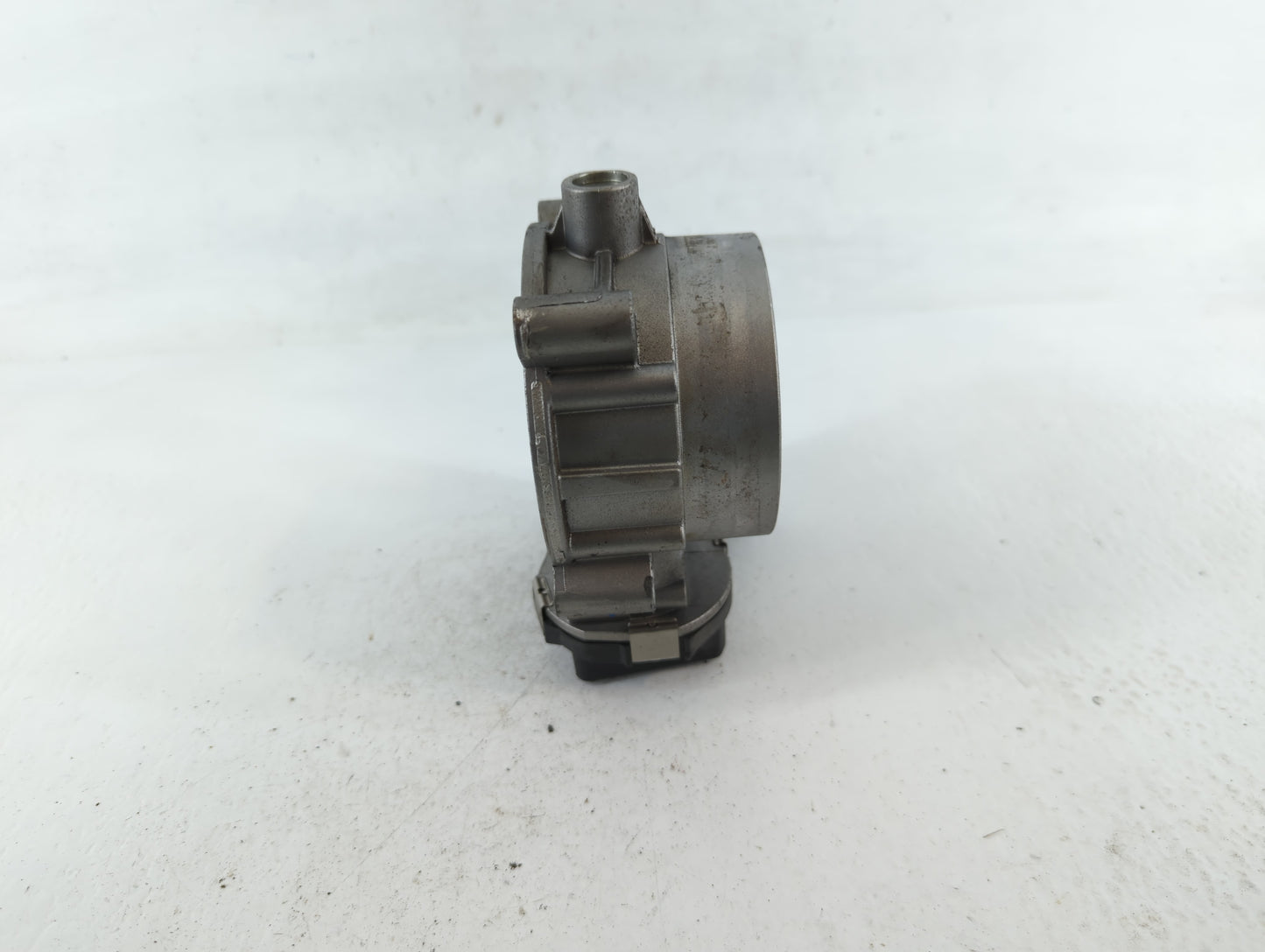2020 Dodge Ram 1500 Throttle Body P/N:53034251AD Fits Fits 2012 2013 2014 2015 2016 2017 2018 2019 2021 2022 OEM Used Auto P