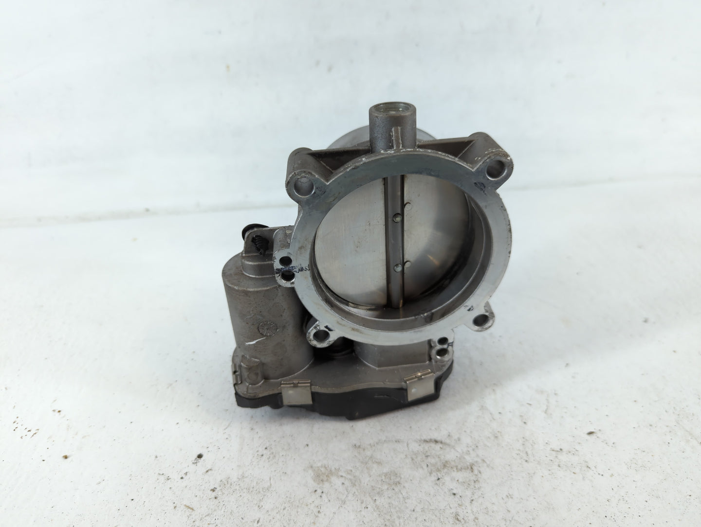 2020 Dodge Ram 1500 Throttle Body P/N:2389 22 53034251AD Fits Fits 2012 2013 2014 2015 2016 2017 2018 2019 2021 2022 OEM Use