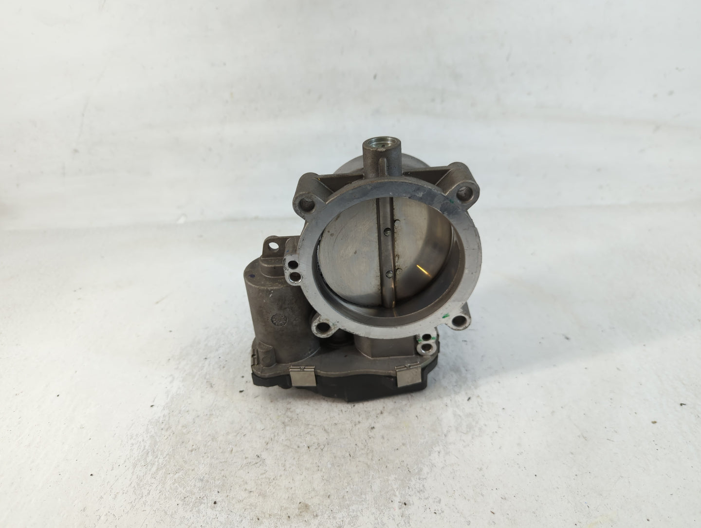 2020 Dodge Ram 1500 Throttle Body P/N:53034251AD Fits Fits 2012 2013 2014 2015 2016 2017 2018 2019 2021 2022 OEM Used Auto P