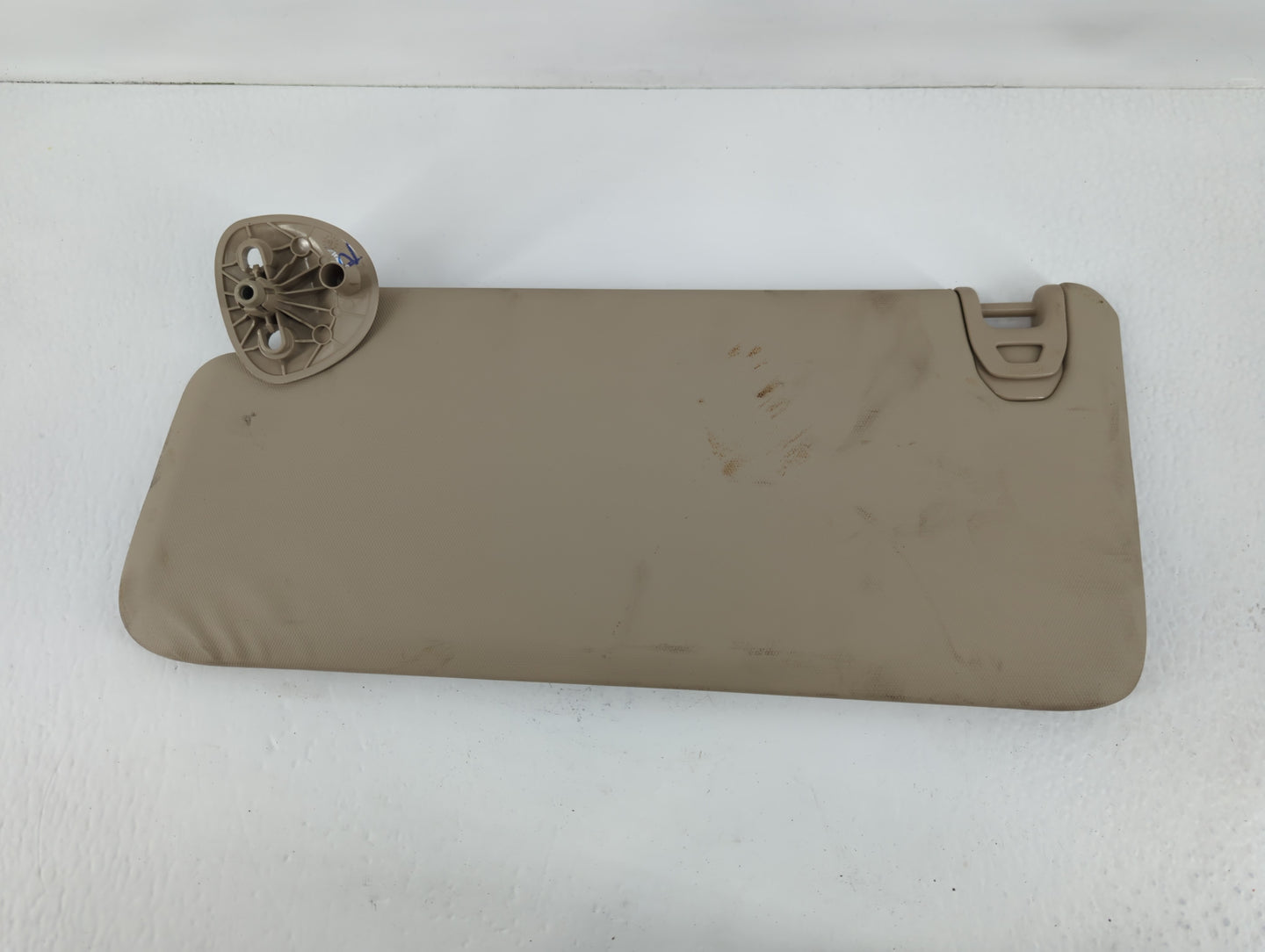 2020 Dodge Ram 2500 Sun Visor Shade Replacement Driver Left Mirror Fits Fits 2019 2021 2022 OEM Used Auto Parts - Oemusedaut