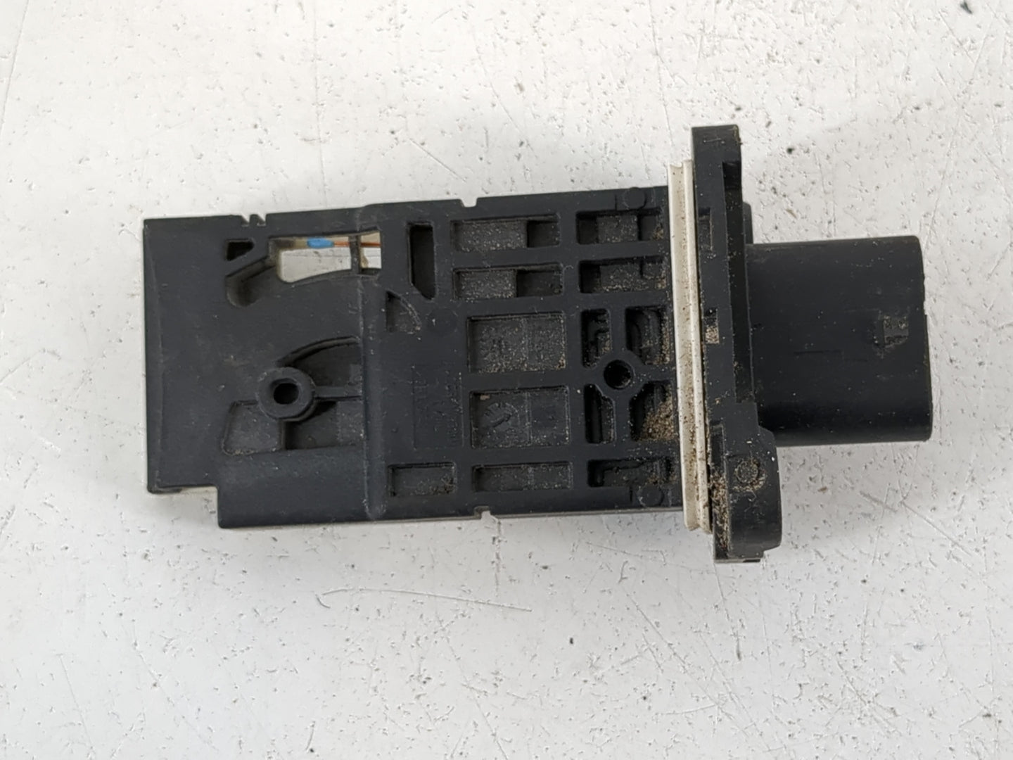 Dodge Ram 3500 Mass Air Flow Meter Maf - Oemusedautoparts1.com