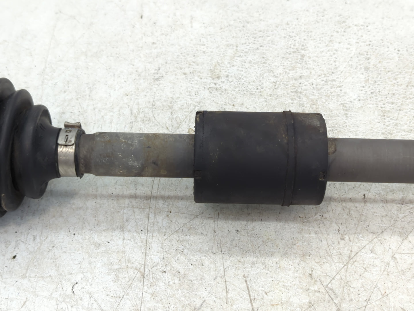 2018-2021 Ford Ecosport Axle Shaft Front Passenger Cv C/v - Oemusedautoparts1.com