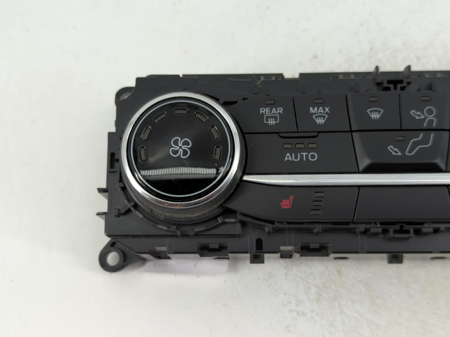 2018-2020 Ford Ecosport Climate Control Module Temperature AC/Heater Replacement P/N:GN15-18C612-CK Fits Fits 2018 2019 2020