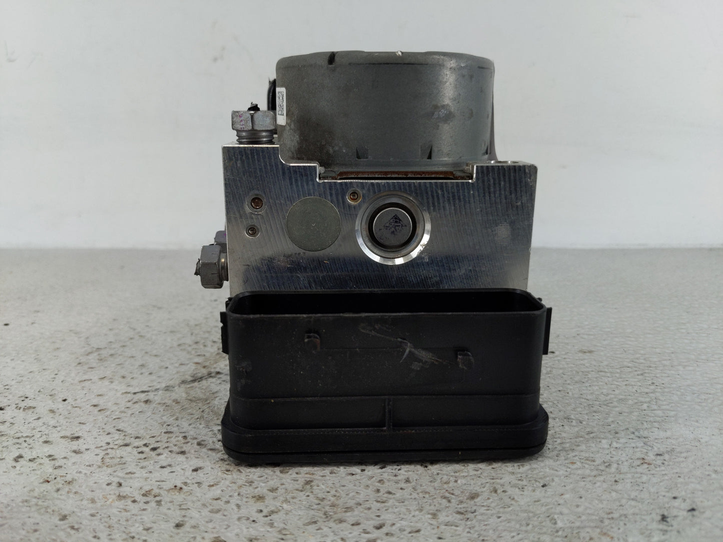 2018-2020 Ford Ecosport ABS Pump Control Module Replacement P/N:N15-2B373-EA Fits Fits 2018 2019 2020 OEM Used Auto Parts - 