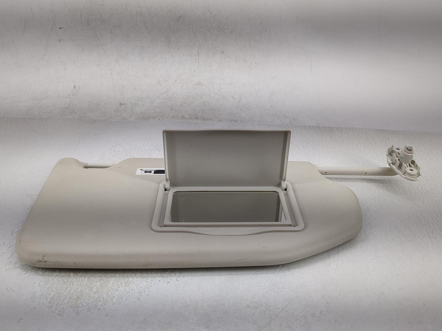 2019-2020 Ford Ecosport Sun Visor Shade Replacement Passenger Right Mirror Fits Fits 2019 2020 OEM Used Auto Parts - Oemused