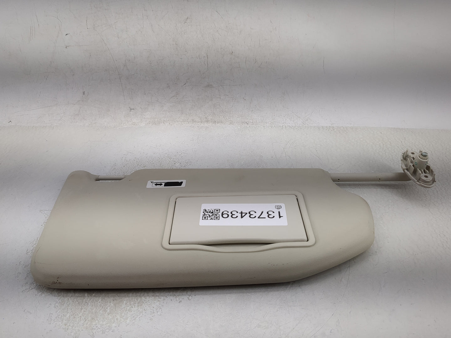 2019-2020 Ford Ecosport Sun Visor Shade Replacement Passenger Right Mirror Fits Fits 2019 2020 OEM Used Auto Parts - Oemused