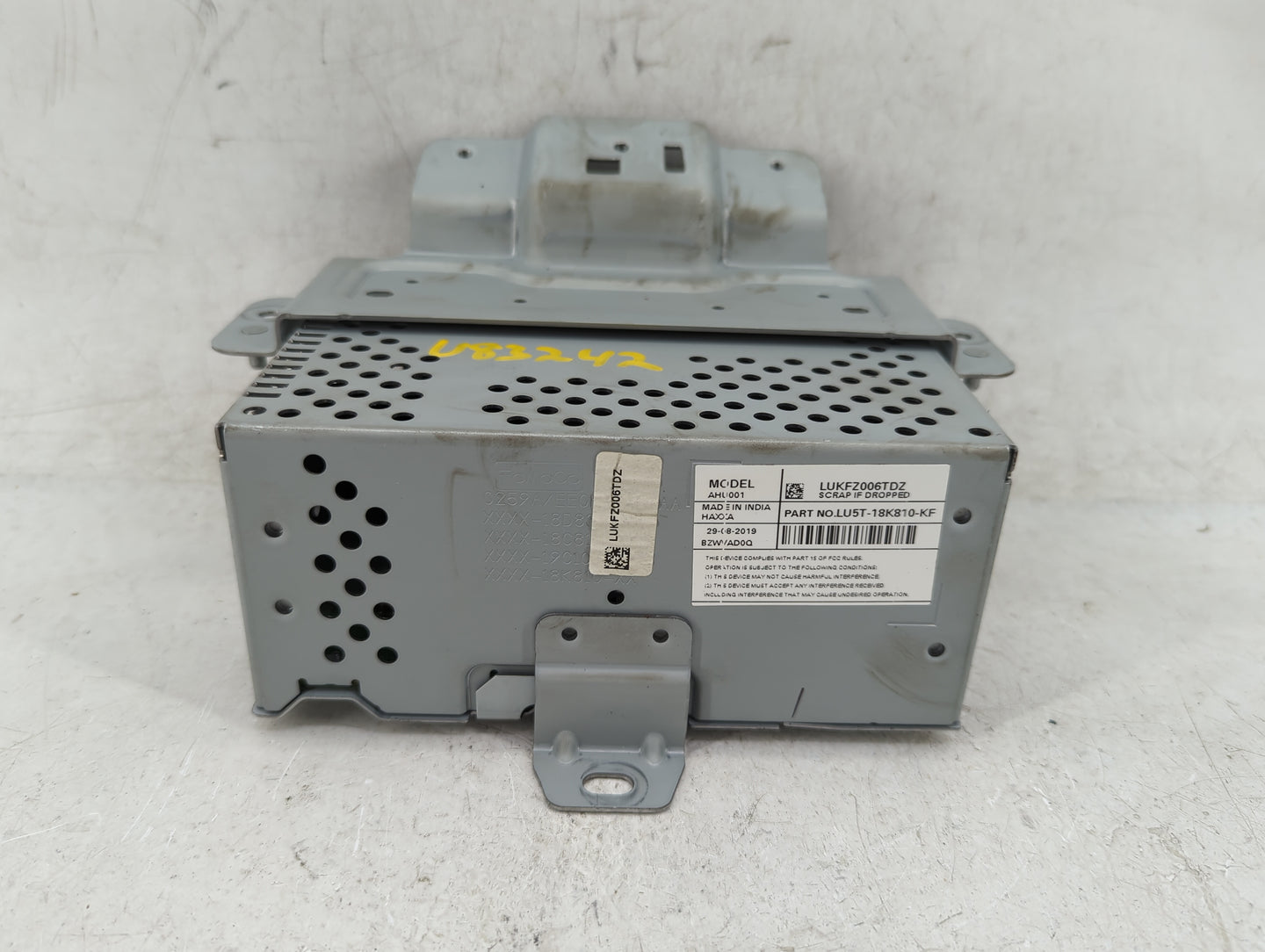 2020 Ford Ecosport Radio AM FM Cd Player Receiver Replacement P/N:LU5T-18K810-KF Fits OEM Used Auto Parts - Oemusedautoparts