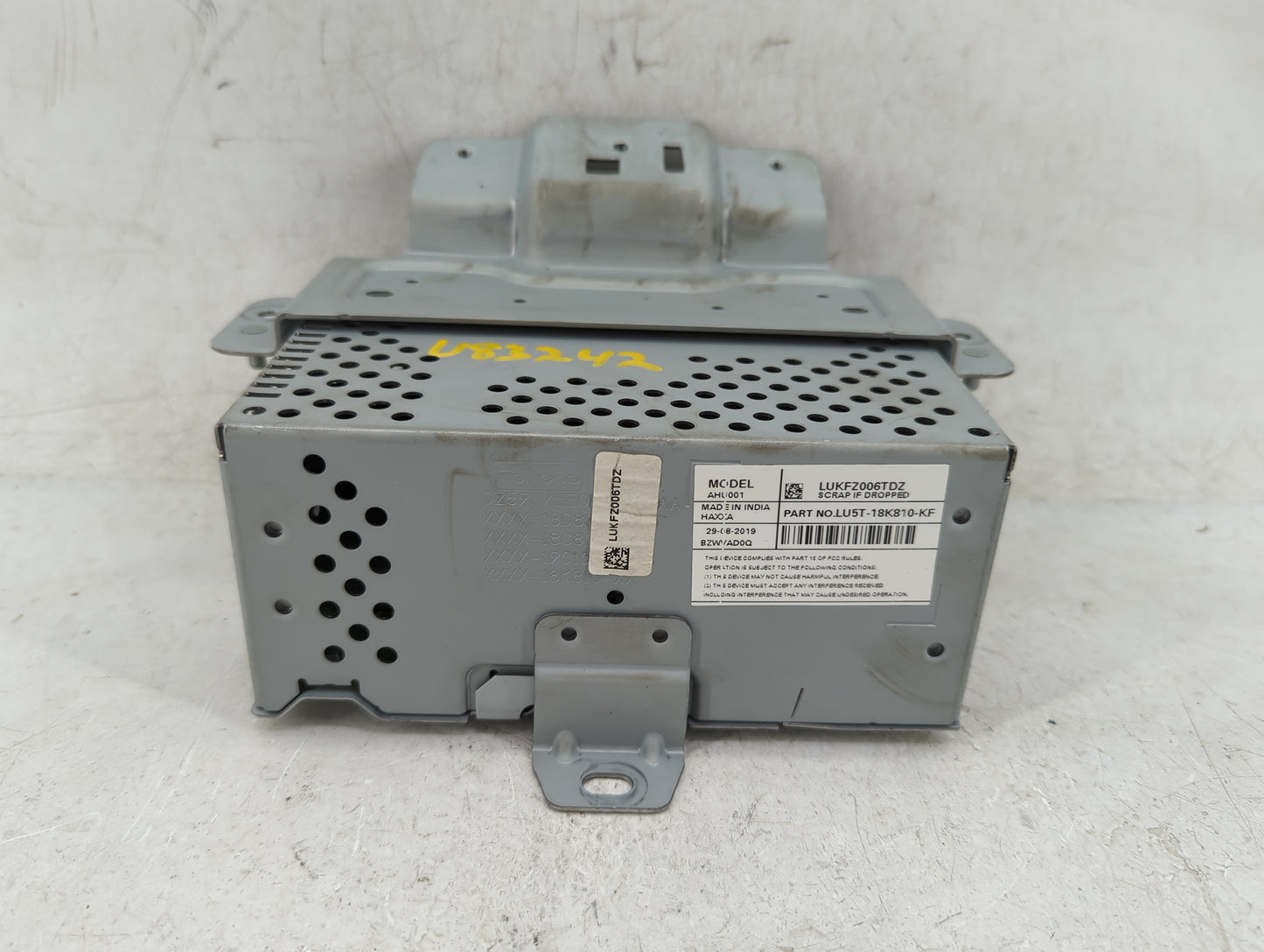2020 Ford Ecosport Radio AM FM Cd Player Receiver Replacement P/N:LU5T-18K810-KF Fits OEM Used Auto Parts - Oemusedautoparts