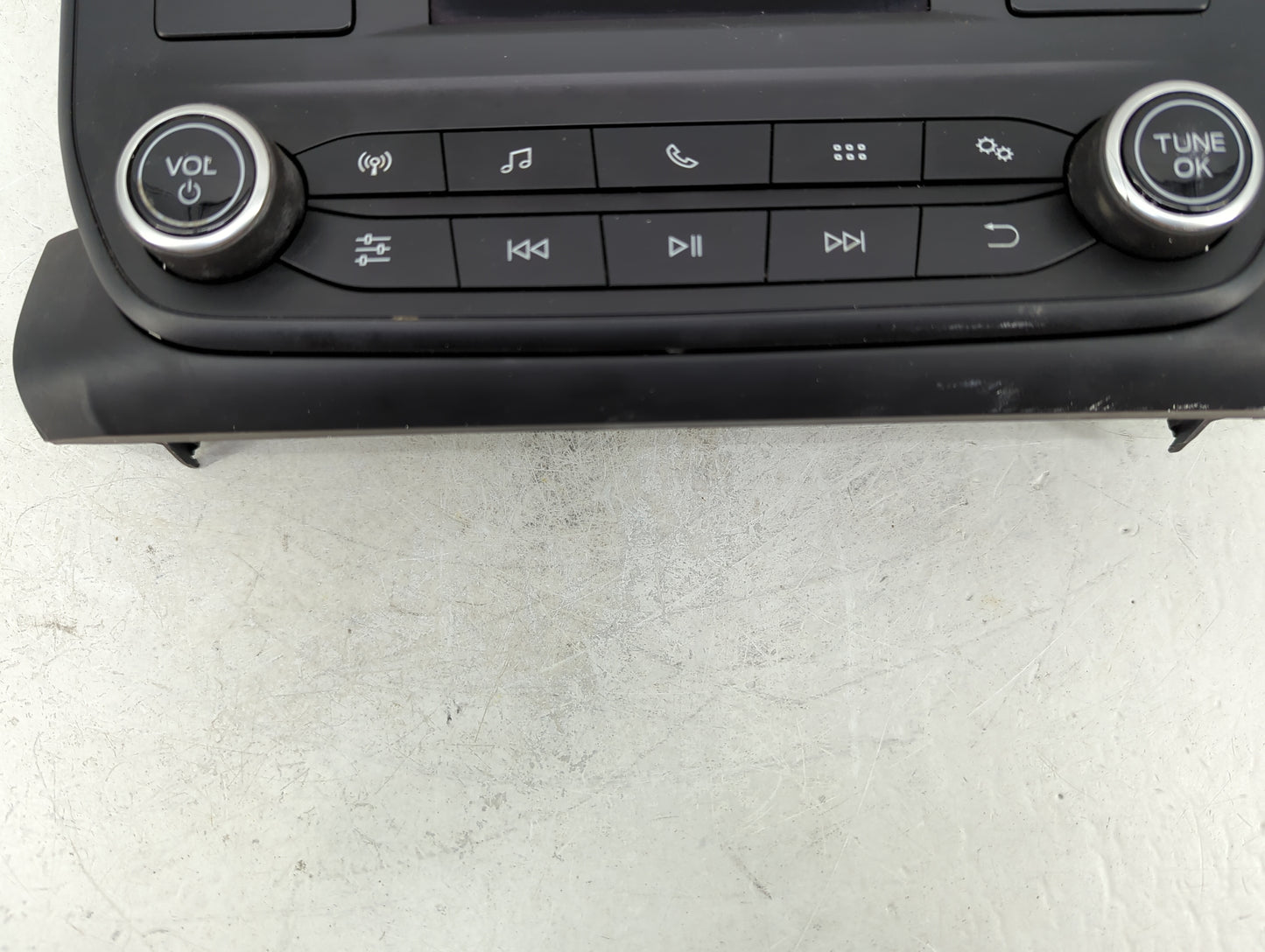 2018-2020 Ford Ecosport Radio AM FM Cd Player Receiver Replacement P/N:H1BT-18B955-EG Fits Fits 2018 2019 2020 OEM Used Auto