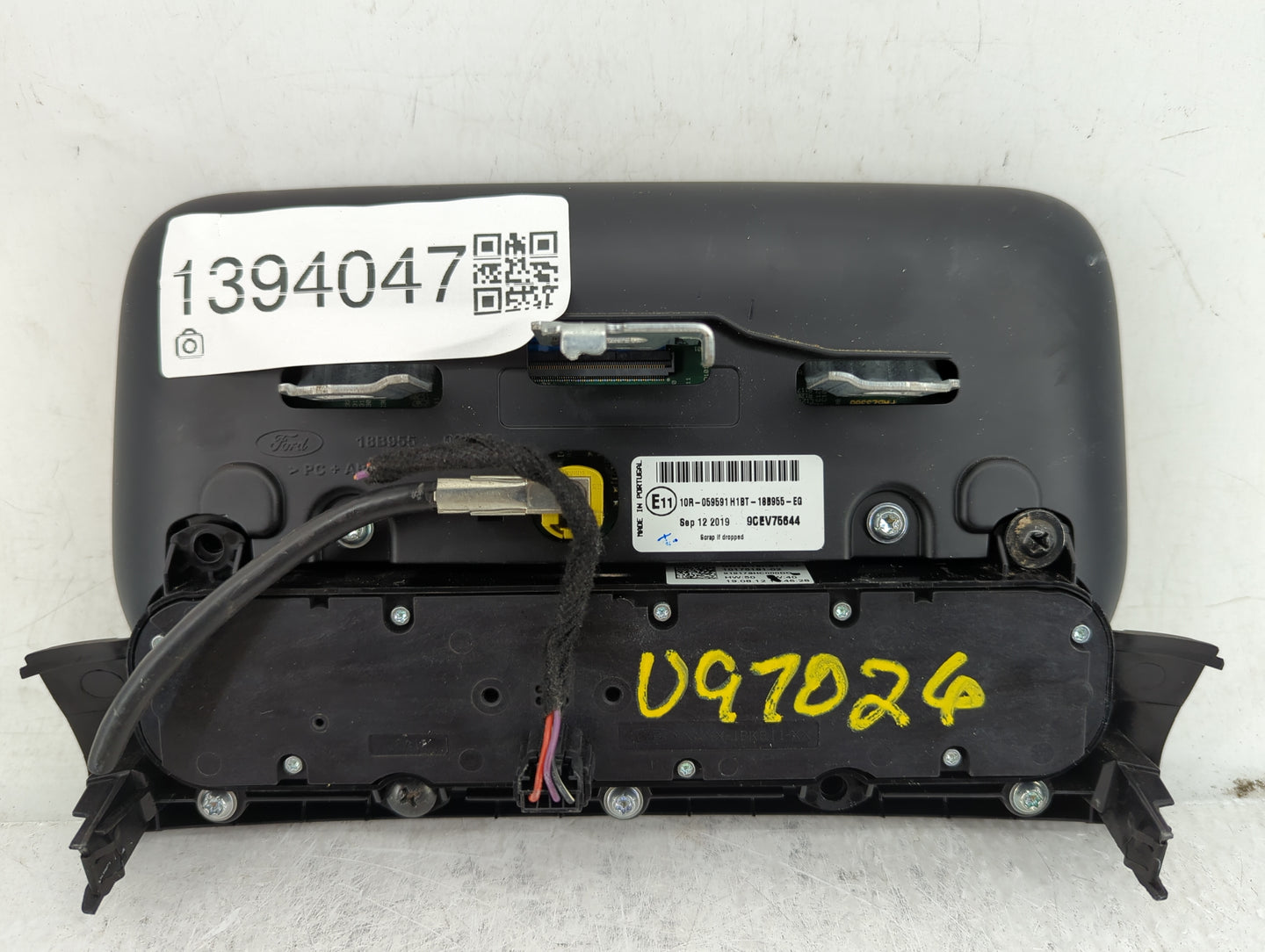 2018-2020 Ford Ecosport Radio AM FM Cd Player Receiver Replacement P/N:H1BT-18B955-EG Fits Fits 2018 2019 2020 OEM Used Auto