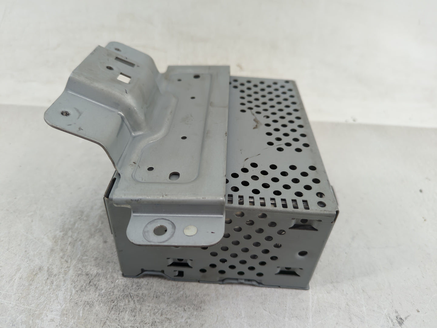 2018-2020 Ford Ecosport Radio AM FM Cd Player Receiver Replacement P/N:LU5T-18K810-DF Fits Fits 2018 2019 2020 OEM Used Auto