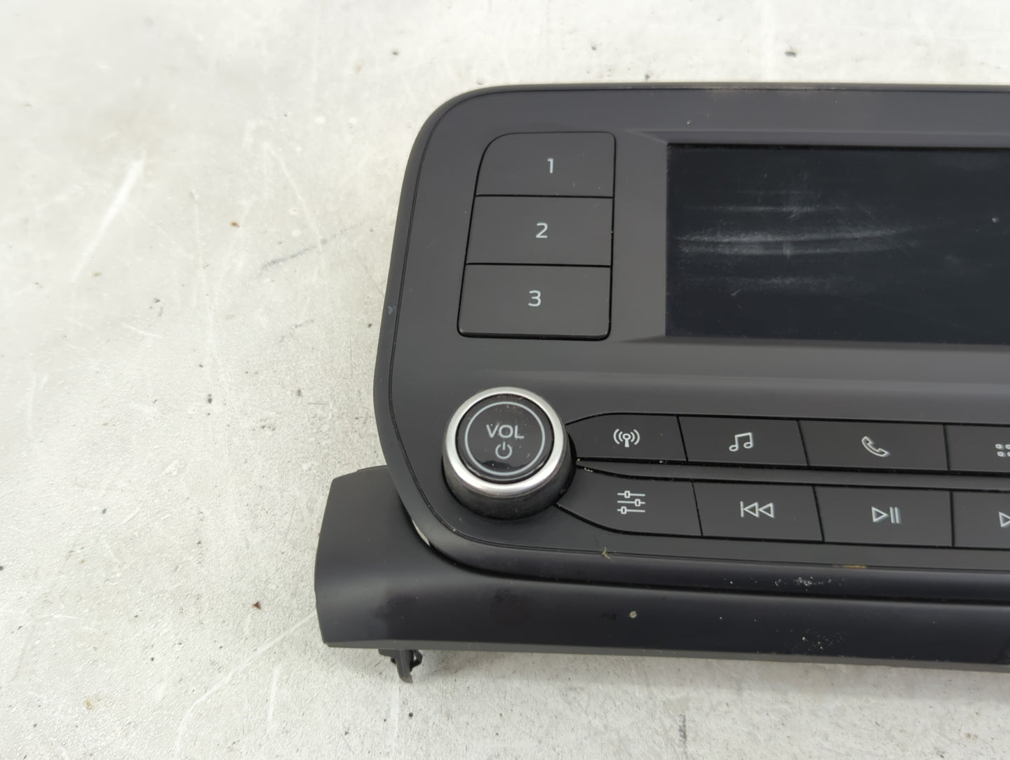 2018-2020 Ford Ecosport Radio AM FM Cd Player Receiver Replacement P/N:H1BT-18B955-EQ Fits Fits 2018 2019 2020 OEM Used Auto