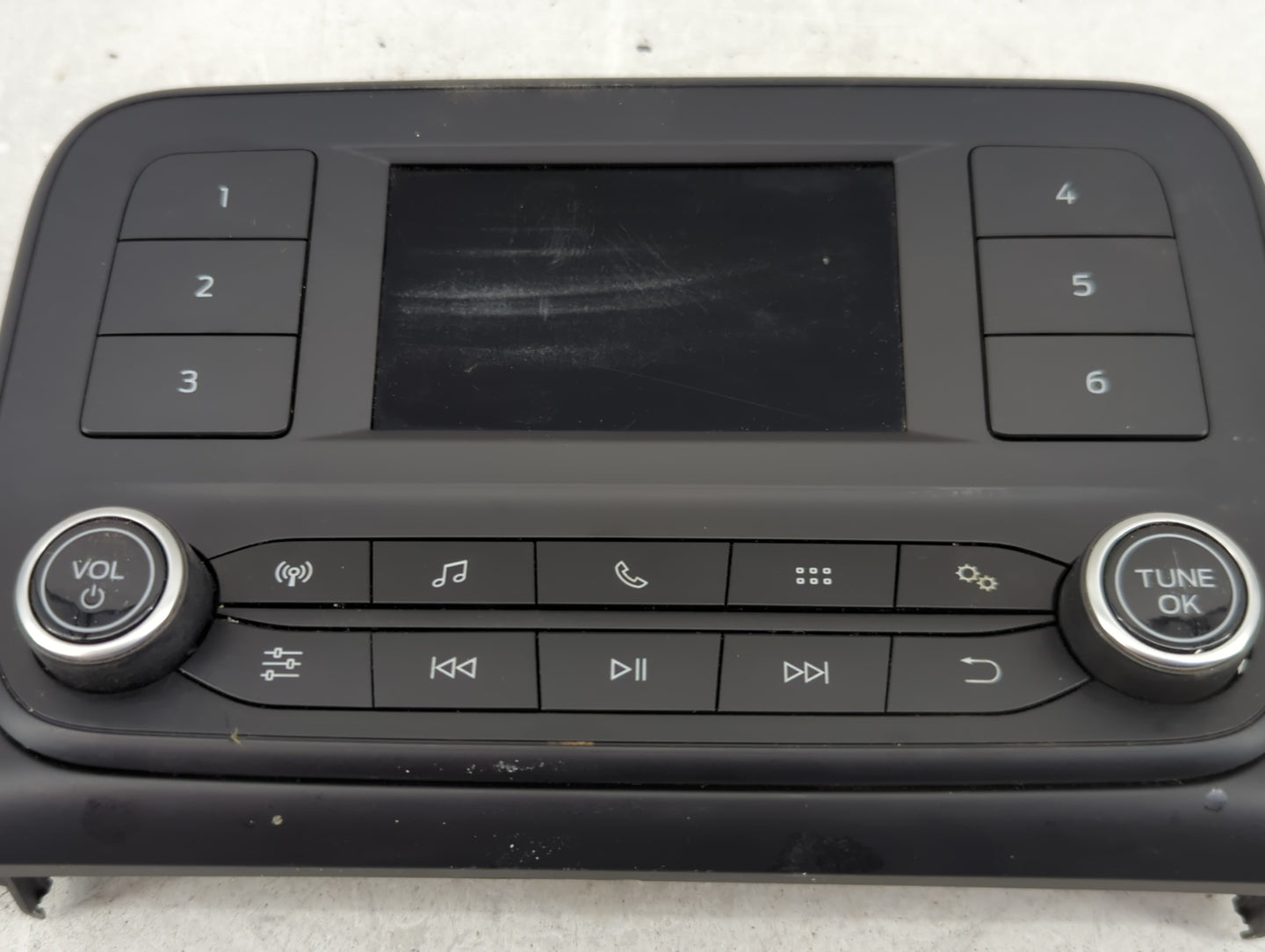 2018-2020 Ford Ecosport Radio AM FM Cd Player Receiver Replacement P/N:H1BT-18B955-EQ Fits Fits 2018 2019 2020 OEM Used Auto