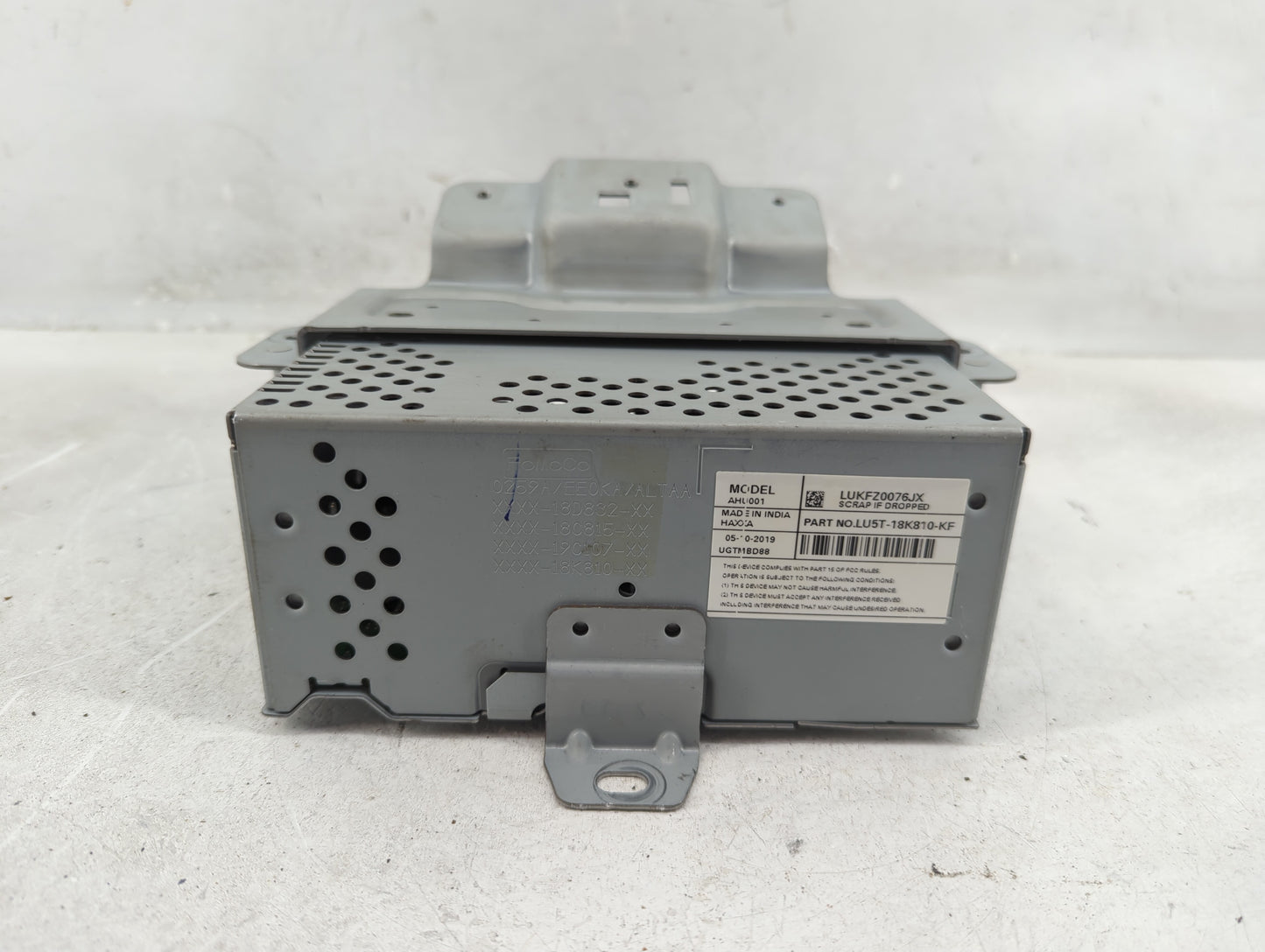 2020 Ford Ecosport Radio AM FM Cd Player Receiver Replacement P/N:LU5T-18K810-KF Fits OEM Used Auto Parts - Oemusedautoparts