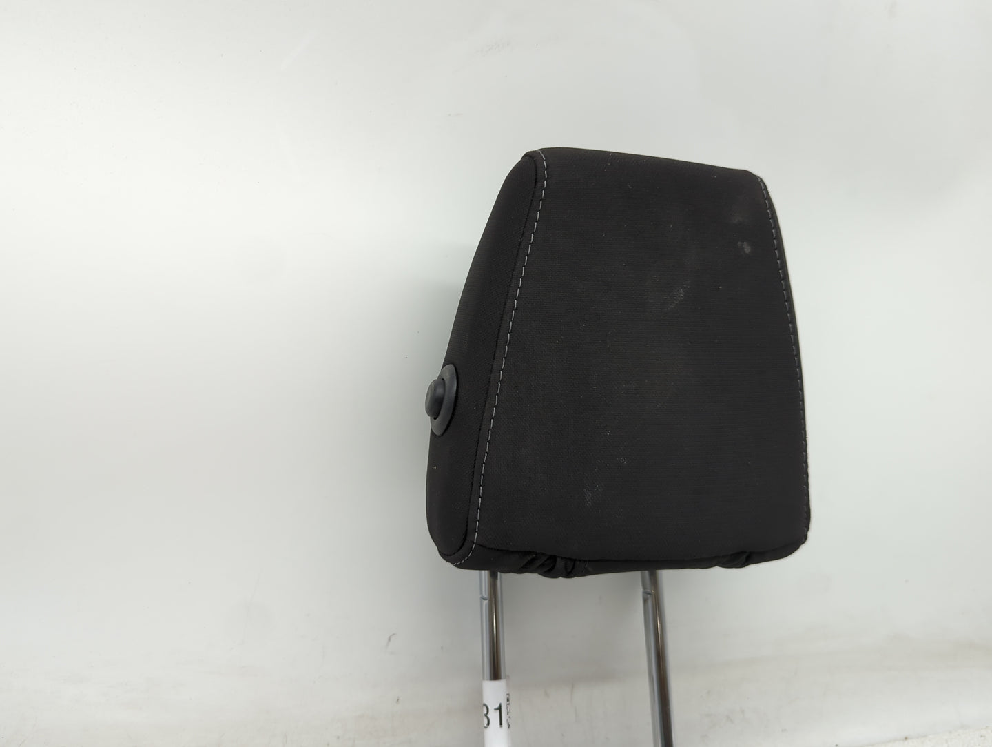 2018-2022 Ford Ecosport Headrest Head Rest Front Driver Passenger Seat Fits Fits 2018 2019 2020 2021 2022 OEM Used Auto Part