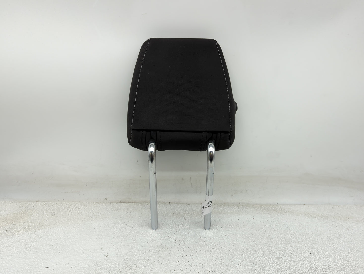 2018-2022 Ford Ecosport Headrest Head Rest Front Driver Passenger Seat Fits Fits 2018 2019 2020 2021 2022 OEM Used Auto Part