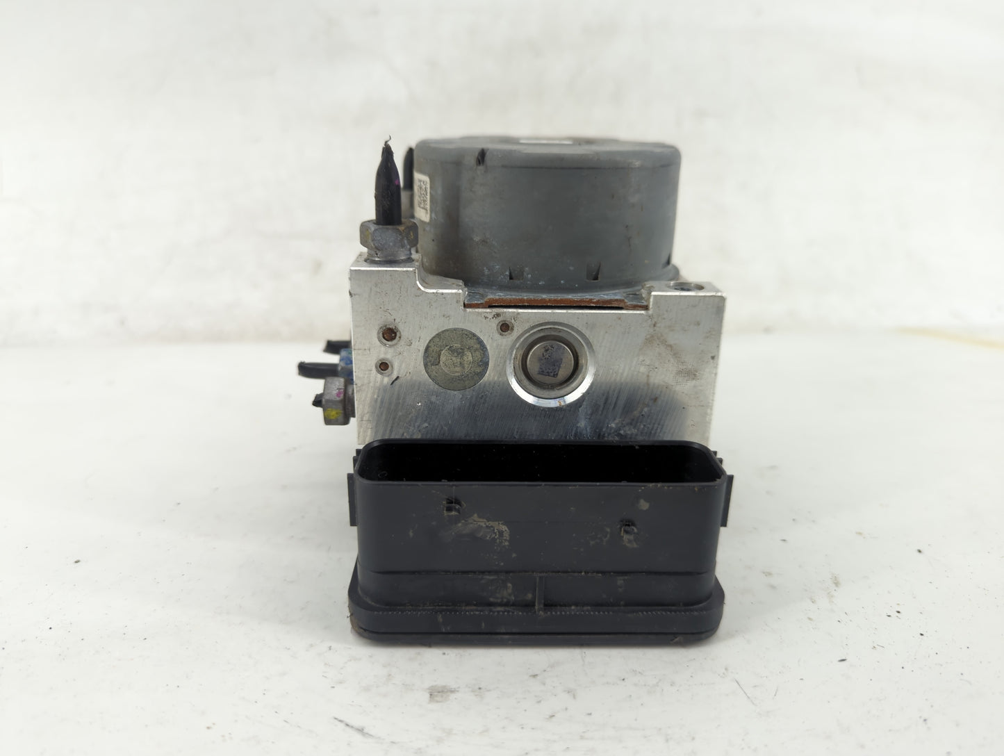 2018-2020 Ford Ecosport ABS Pump Control Module Replacement P/N:GN15-2B373-EA Fits Fits 2018 2019 2020 OEM Used Auto Parts -