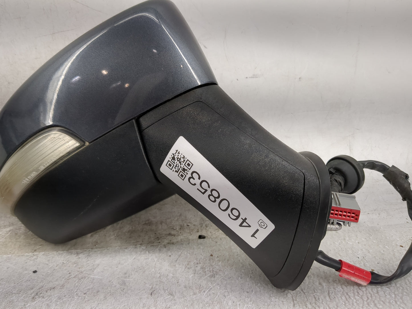 2020 Ford Ecosport Passenger Side View Mirror - Right Door Mirror OEM Used - Oemusedautoparts1.com