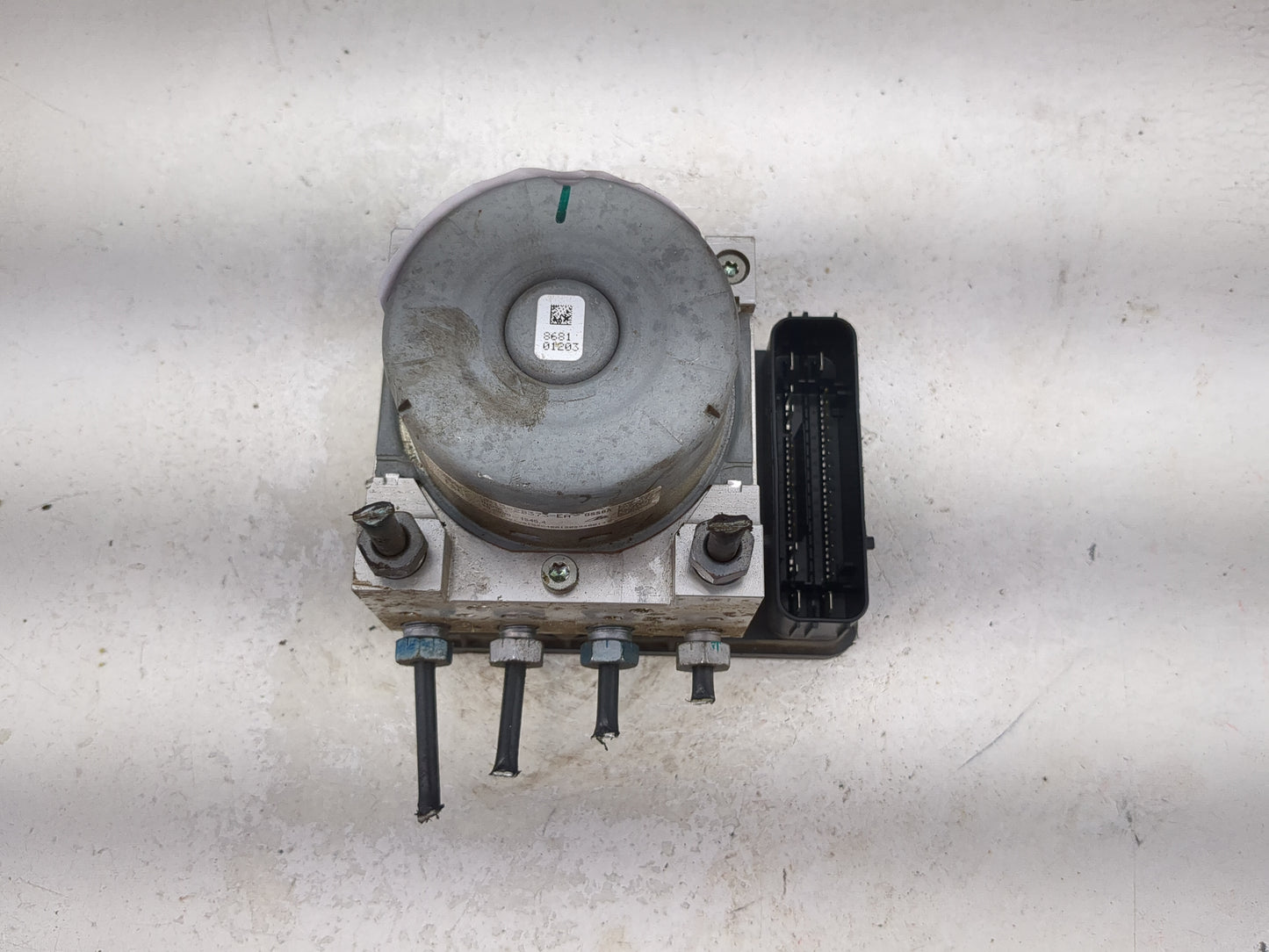 2018-2020 Ford Ecosport ABS Pump Control Module Replacement P/N:GN15-2B373-EA GN15-2C219-EA Fits Fits 2018 2019 2020 OEM Use
