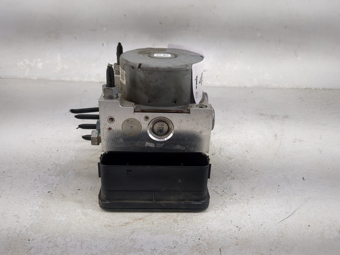 2018-2020 Ford Ecosport ABS Pump Control Module Replacement P/N:GN15-2B373-EA GN15-2C219-EA Fits Fits 2018 2019 2020 OEM Use