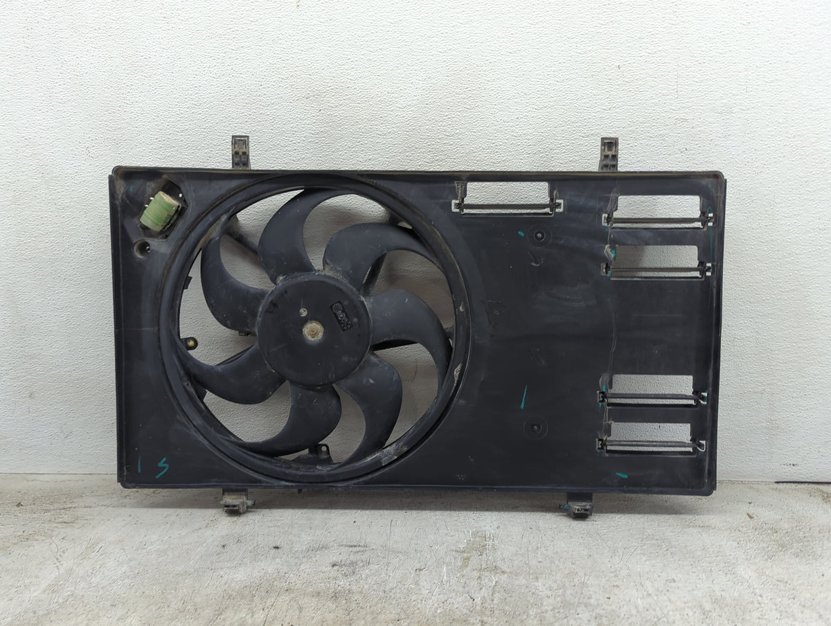 2018-2022 Ford Ecosport Electric Radiator Cooling Fan Motor Assembly Fits Fits 2018 2019 2020 2021 2022 OEM Used Auto Parts 