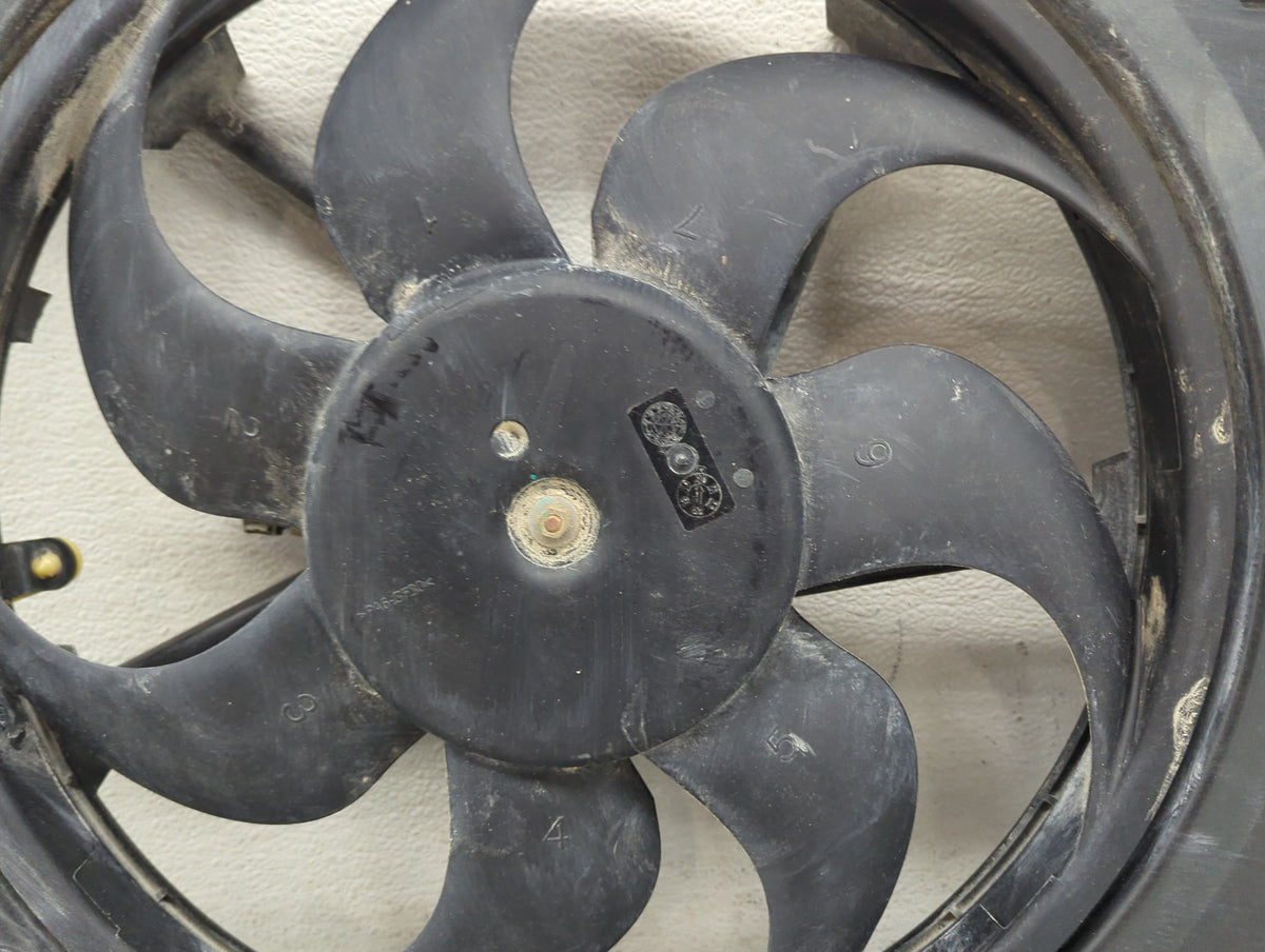 2018-2022 Ford Ecosport Electric Radiator Cooling Fan Motor Assembly Fits Fits 2018 2019 2020 2021 2022 OEM Used Auto Parts 