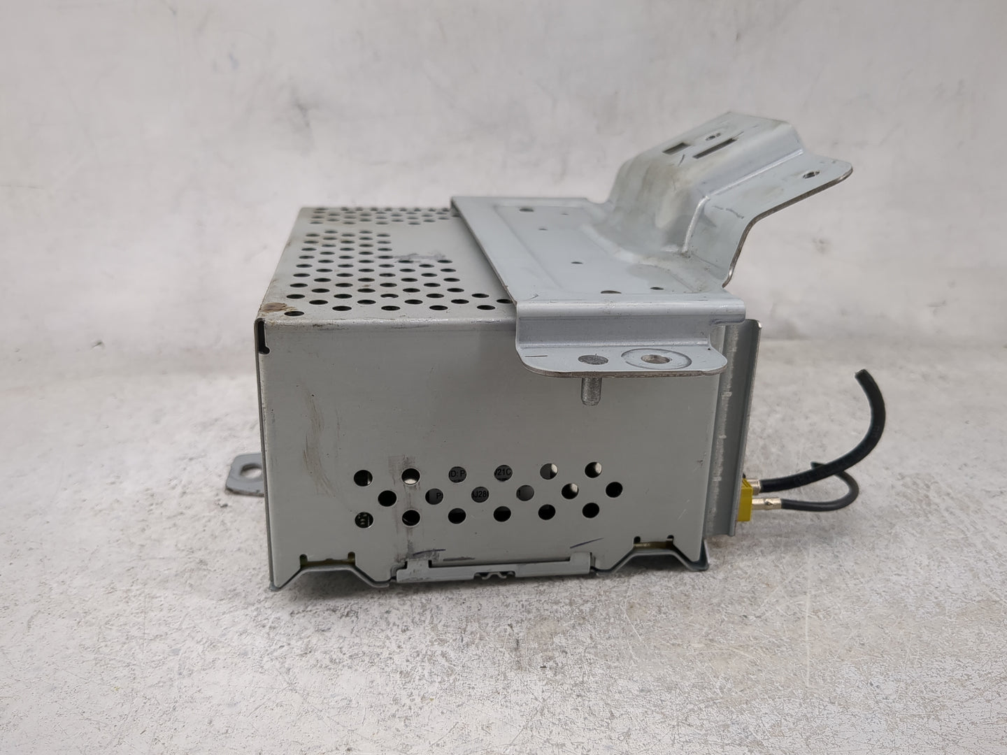 2020 Ford Ecosport Radio AM FM Cd Player Receiver Replacement P/N:LUKFZ006W7P LU5T-18K810-KF, AHU001 Fits OEM Used Auto Part