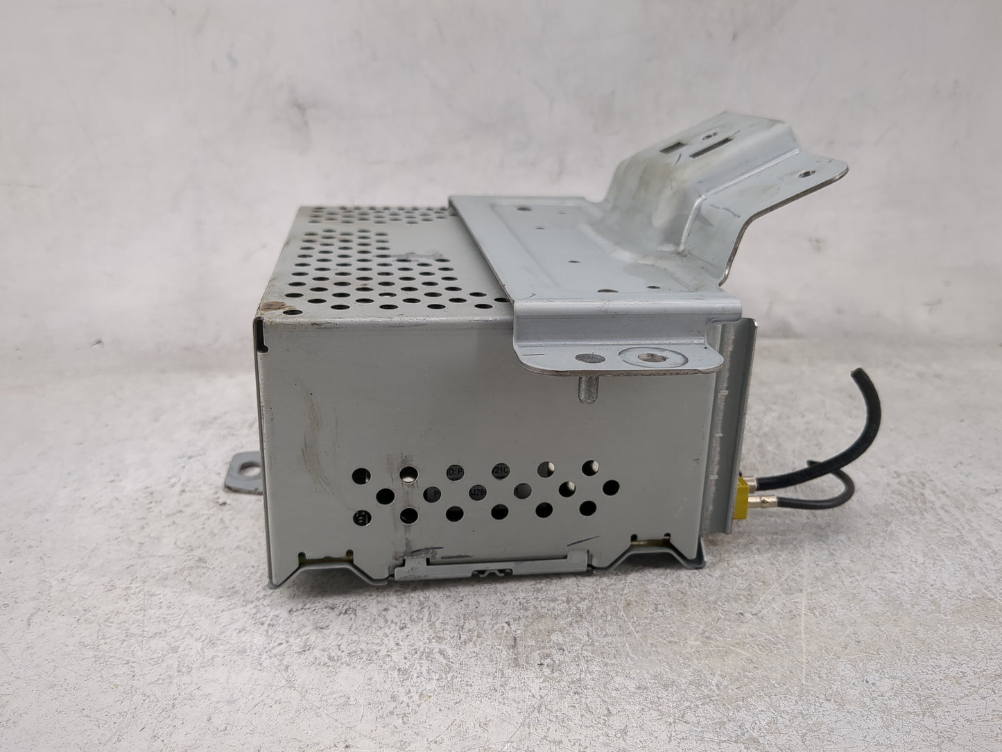 2020 Ford Ecosport Radio AM FM Cd Player Receiver Replacement P/N:LUKFZ006W7P LU5T-18K810-KF, AHU001 Fits OEM Used Auto Part