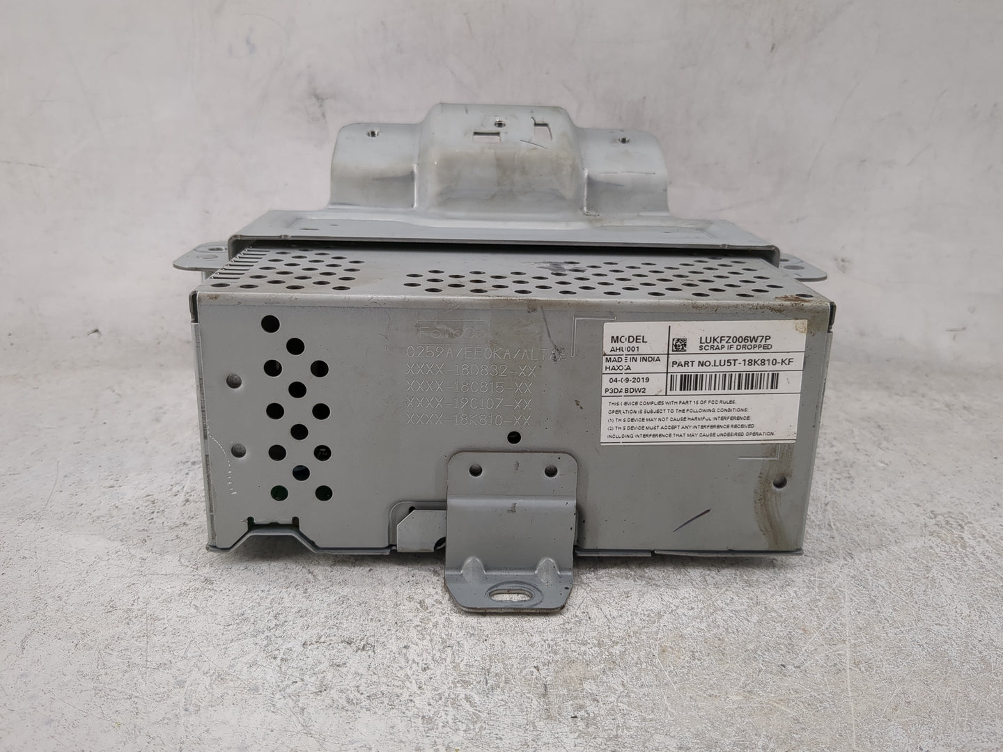 2020 Ford Ecosport Radio AM FM Cd Player Receiver Replacement P/N:LUKFZ006W7P LU5T-18K810-KF, AHU001 Fits OEM Used Auto Part