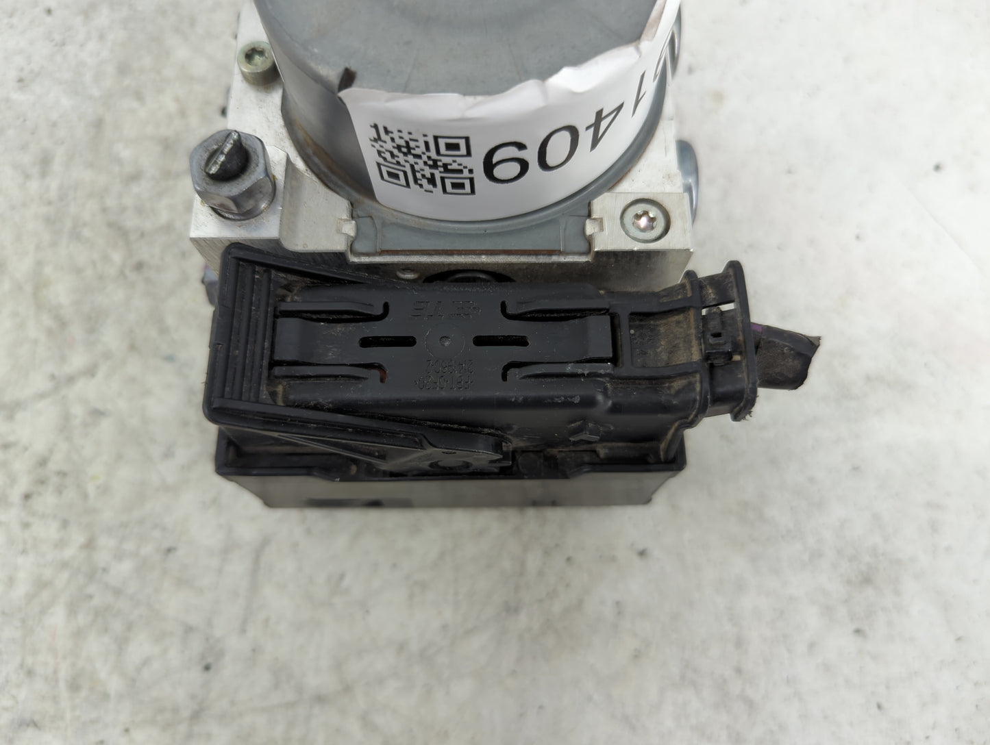 2018-2020 Ford Ecosport ABS Pump Control Module Replacement P/N:GN15-2C219-EA GN15-2C373-EA Fits Fits 2018 2019 2020 OEM Use