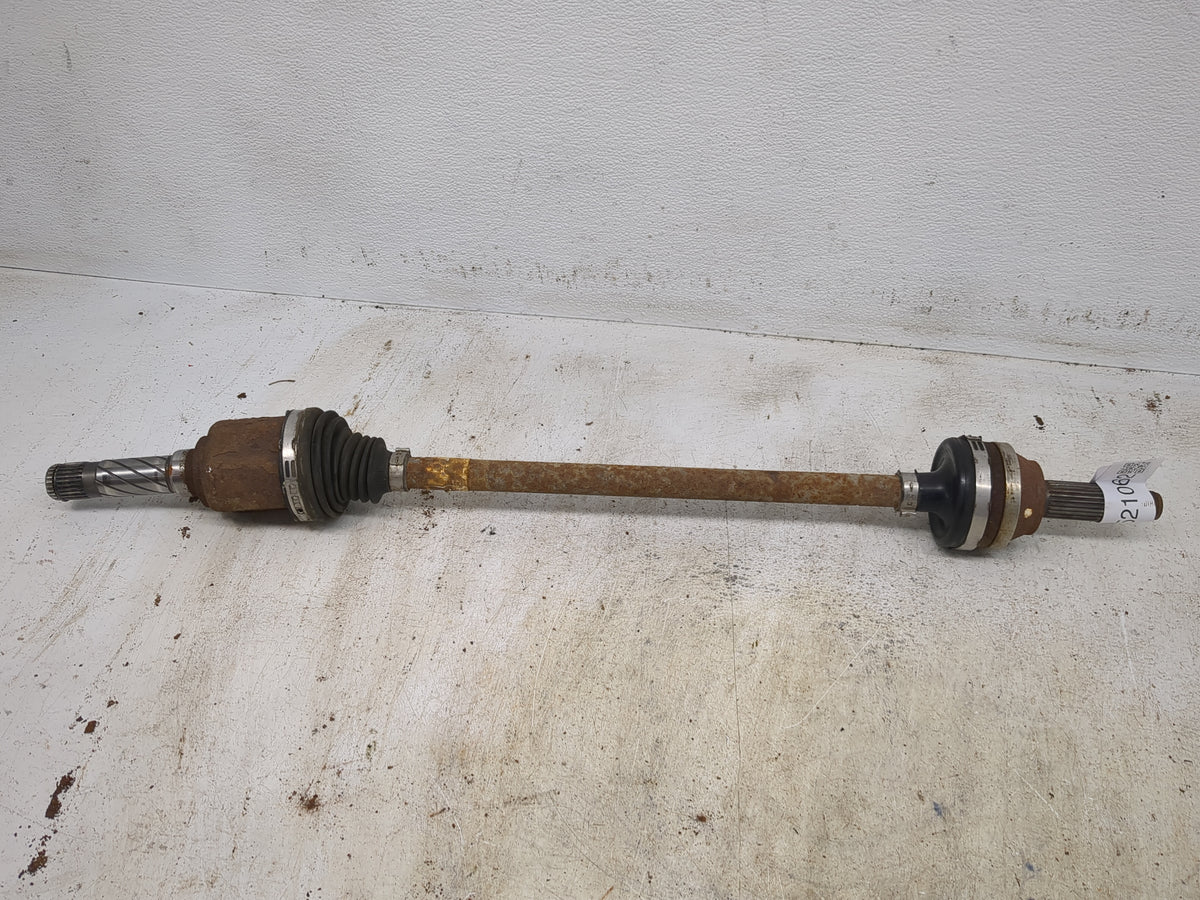 2018-2022 Ford Ecosport Axle Shaft Rear Passenger Cv C/v - Oemusedautoparts1.com