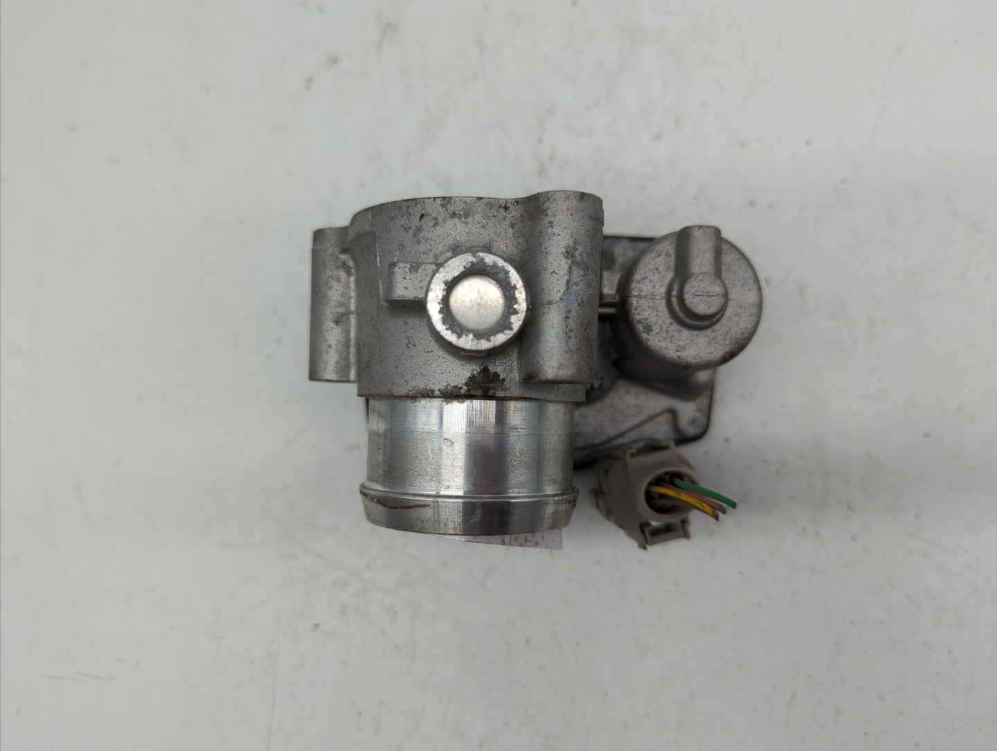 2018 Ford Ecosport Throttle Body P/N:CM5G-9F991-GA Fits OEM Used Auto Parts - Oemusedautoparts1.com