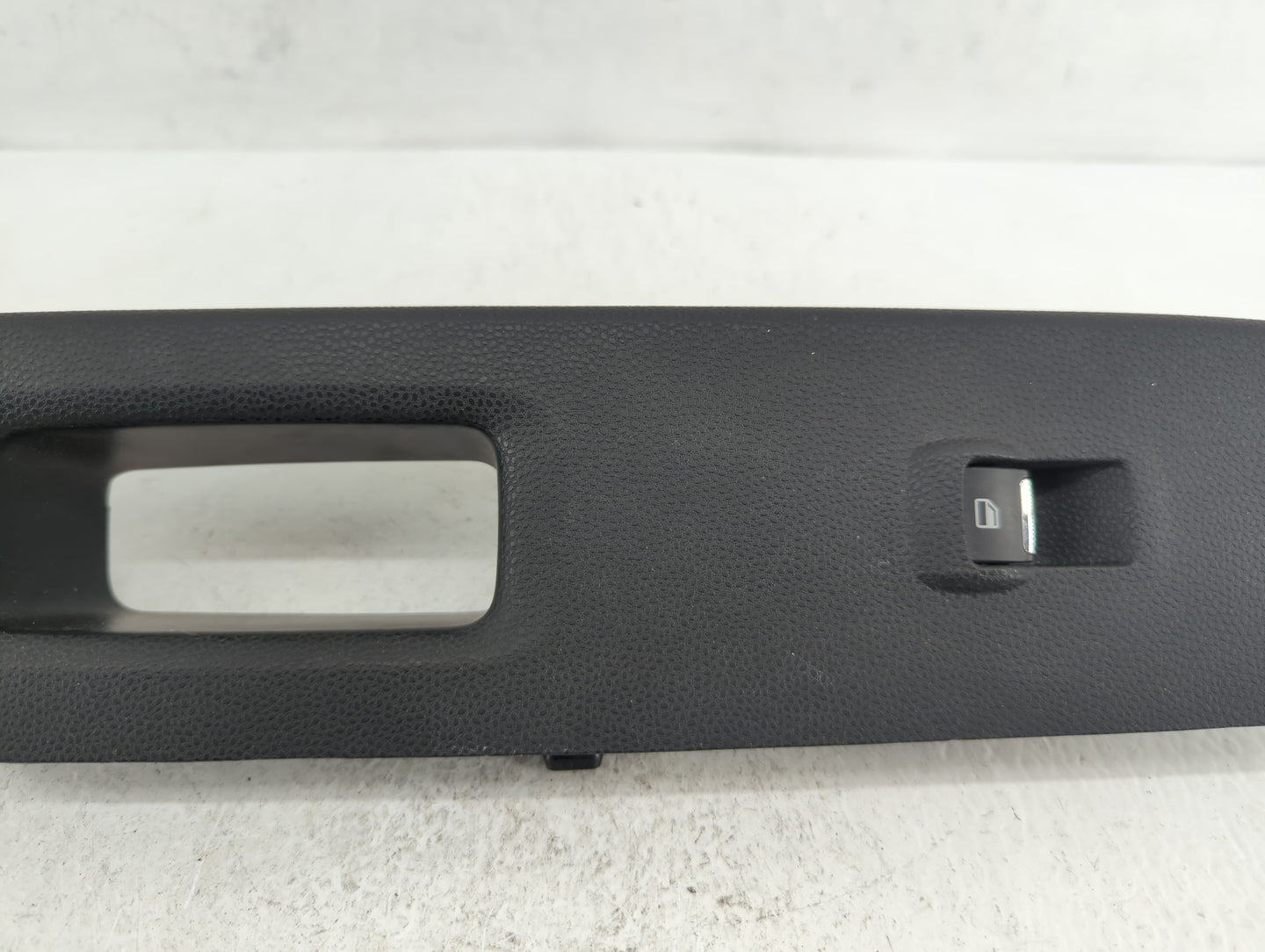 2020 Ford Ecosport Passenger Right Power Window Switch Gn15-a26690-c - Oemusedautoparts1.com