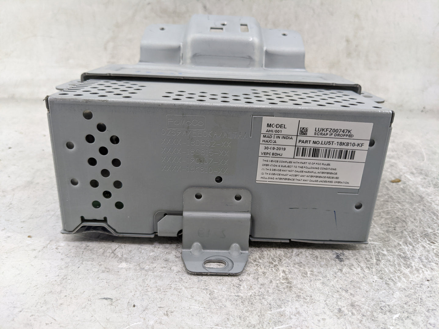 2020 Ford Ecosport Radio AM FM Cd Player Receiver Replacement P/N:LU5T-18K810-KF AHU001, LUKFZ00747K Fits OEM Used Auto Part