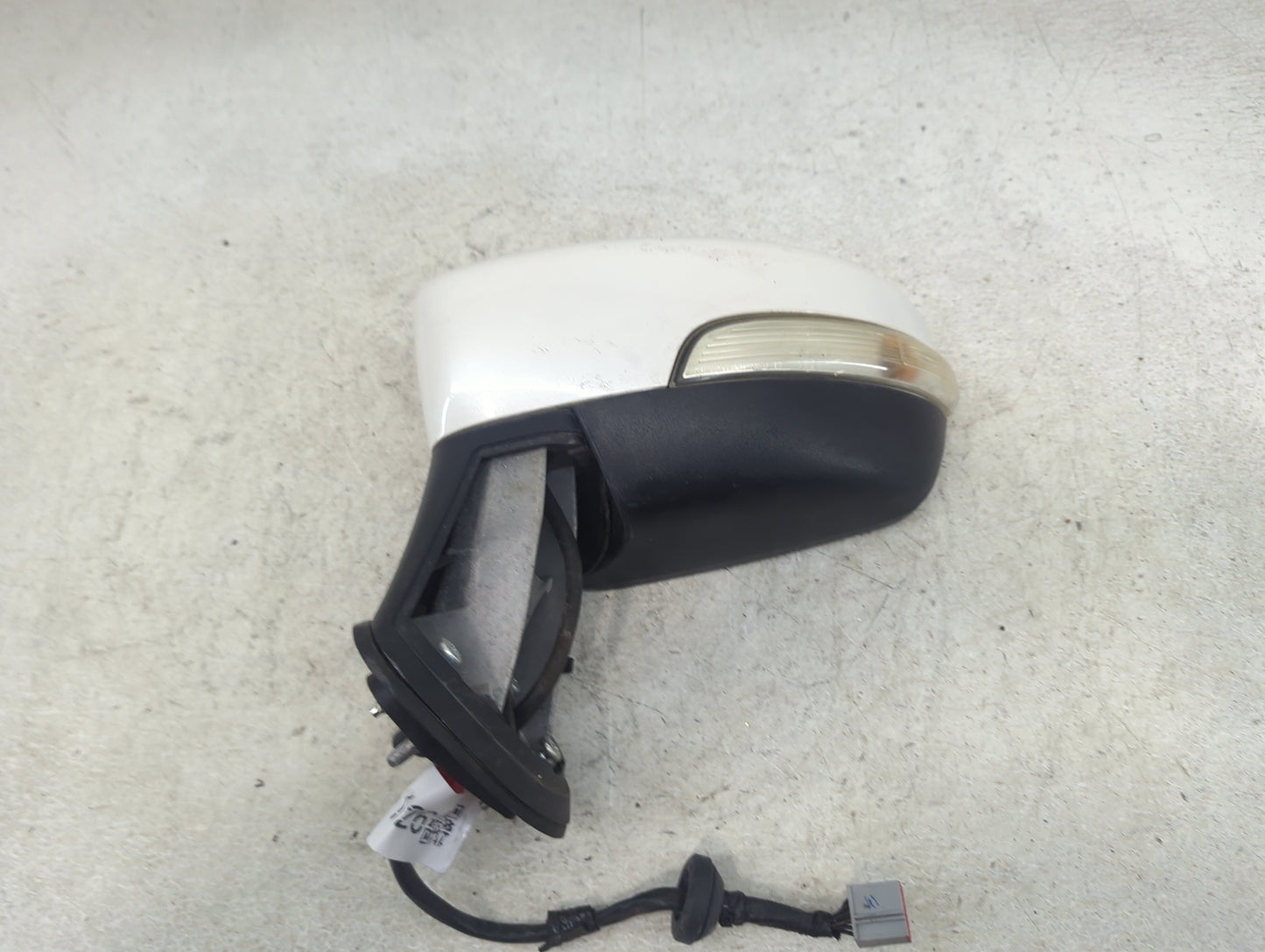 2018-2022 Ford Ecosport Driver Side View Mirror - Left Door Mirror OEM Used - Oemusedautoparts1.com