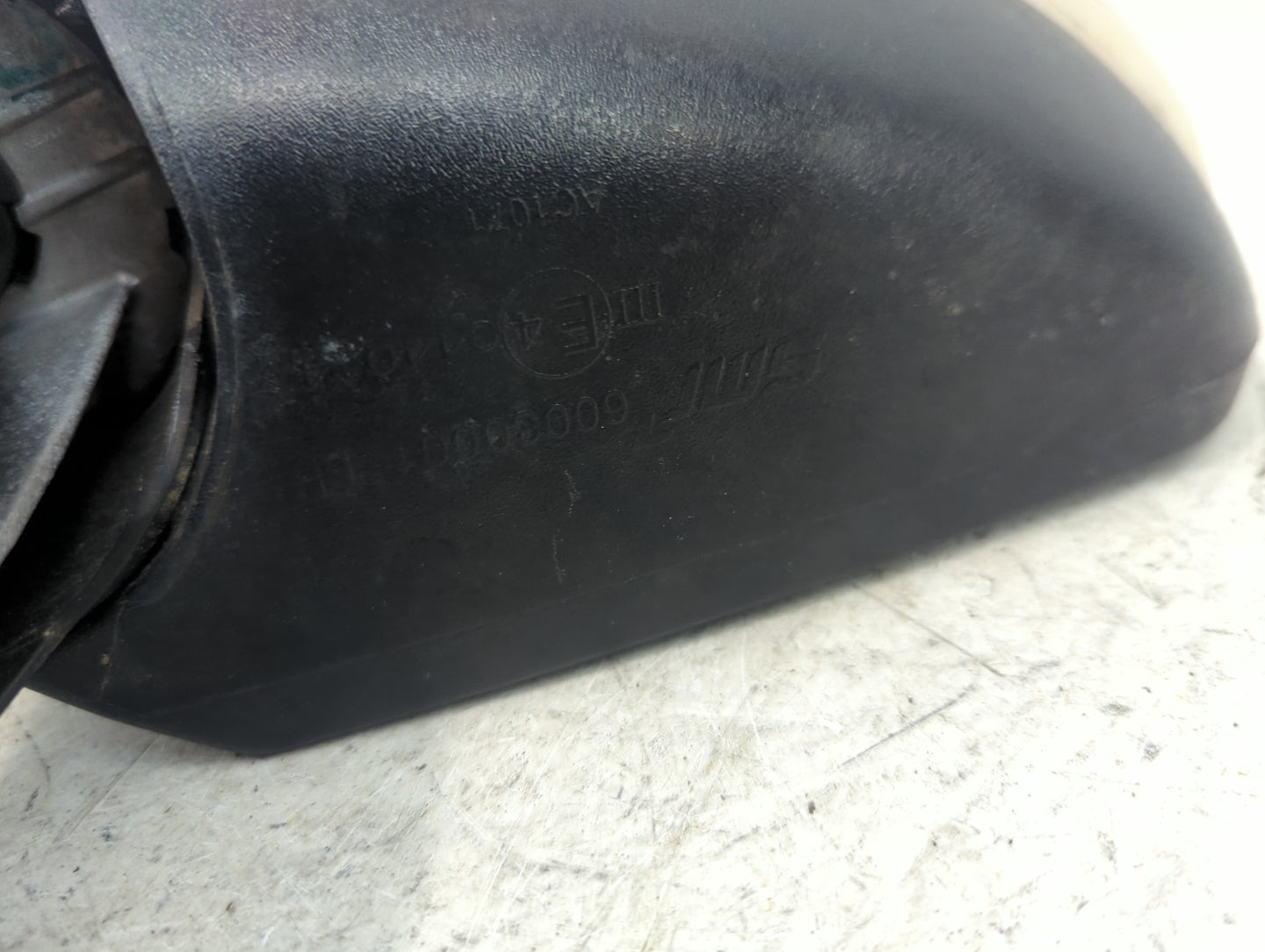 2018-2022 Ford Ecosport Driver Side View Mirror - Left Door Mirror OEM Used - Oemusedautoparts1.com