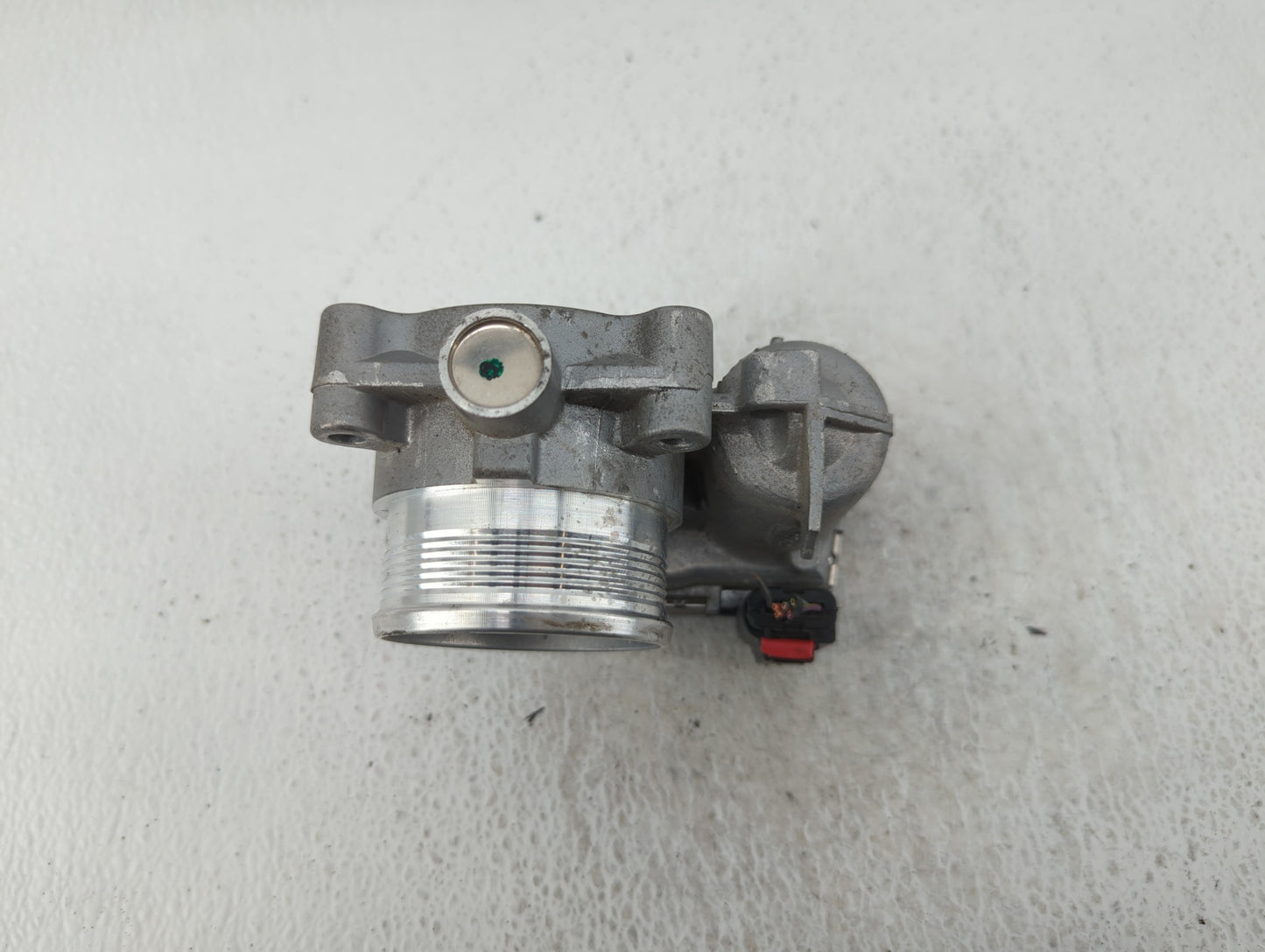 2018-2022 Ford Ecosport Throttle Body P/N:DS7E-9F991-BB Fits Fits 2014 2015 2016 2017 2018 2019 2020 2021 2022 OEM Used Auto
