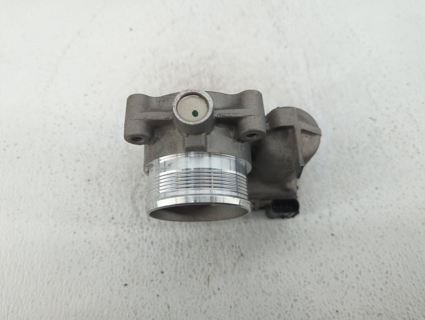 2018-2022 Ford Ecosport Throttle Body P/N:DS7E-9F991-BB Fits Fits 2014 2015 2016 2017 2018 2019 2020 2021 2022 OEM Used Auto