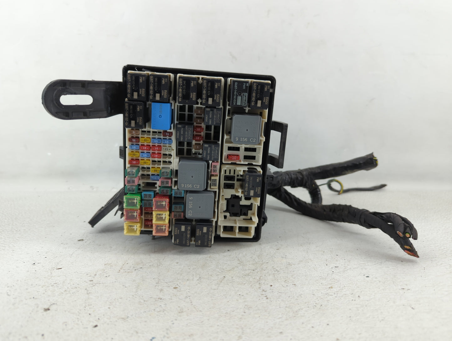 2018-2020 Ford Ecosport Fusebox Fuse Box Panel Relay Module P/N:GN15-12A581 Fits Fits 2018 2019 2020 OEM Used Auto Parts - O