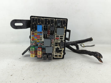 2018-2020 Ford Ecosport Fusebox Fuse Box Panel Relay Module P/N:GN15-12A581 Fits Fits 2018 2019 2020 OEM Used Auto Parts