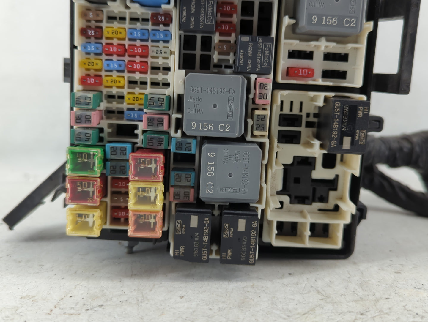 2018-2020 Ford Ecosport Fusebox Fuse Box Panel Relay Module P/N:GN15-12A581 Fits Fits 2018 2019 2020 OEM Used Auto Parts - O