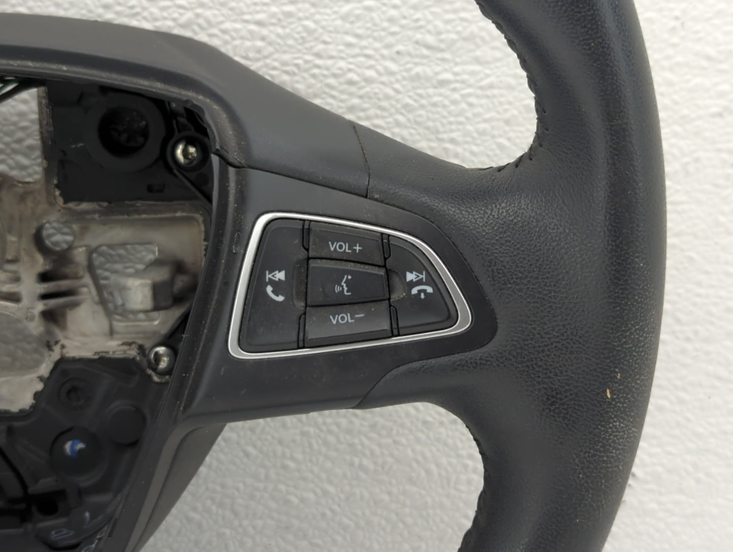 steering wheel - Oemusedautoparts1.com