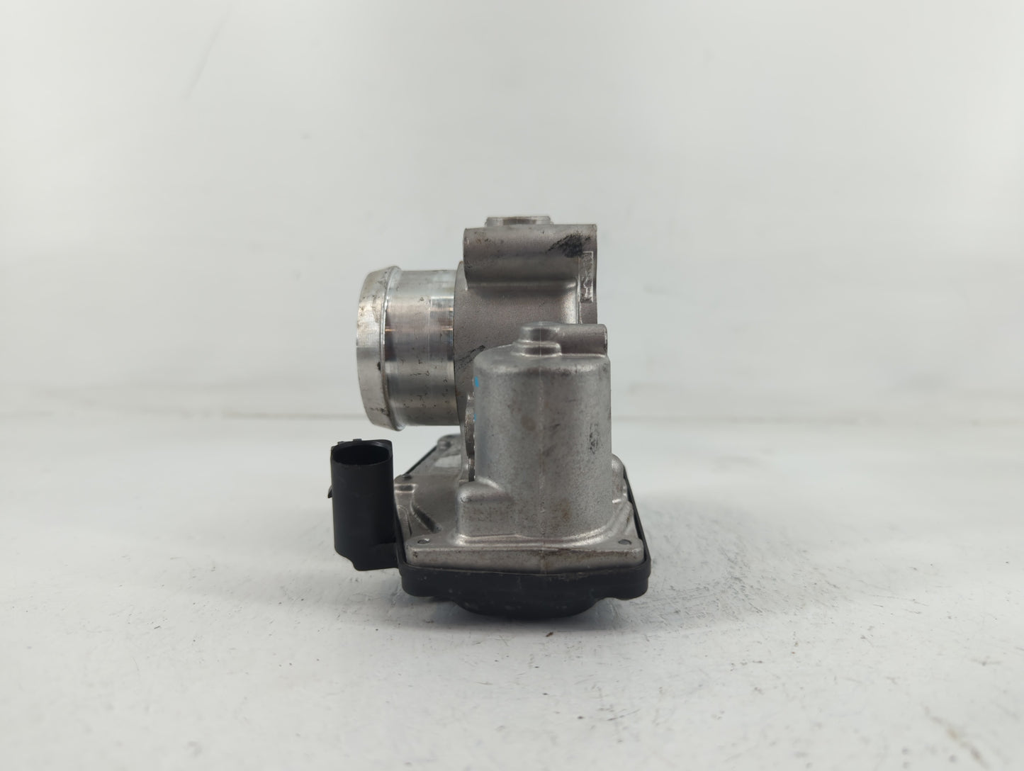 2018-2021 Ford Ecosport Throttle Body P/N:B19 193 1498 CM51-9F991-GA Fits Fits 2018 2019 2020 2021 OEM Used Auto Parts - Oem