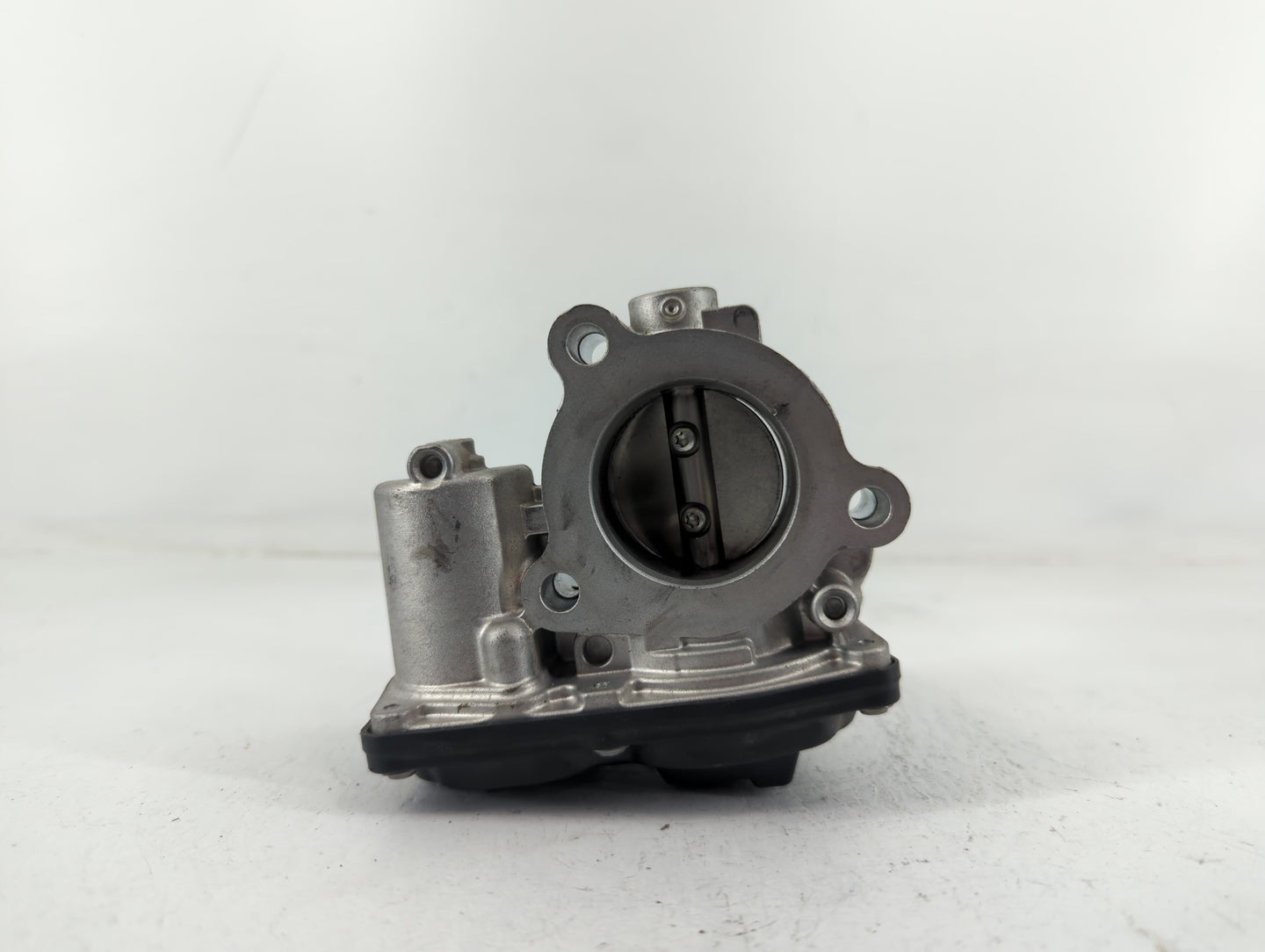 2018-2021 Ford Ecosport Throttle Body P/N:B19 193 1498 CM51-9F991-GA Fits Fits 2018 2019 2020 2021 OEM Used Auto Parts - Oem