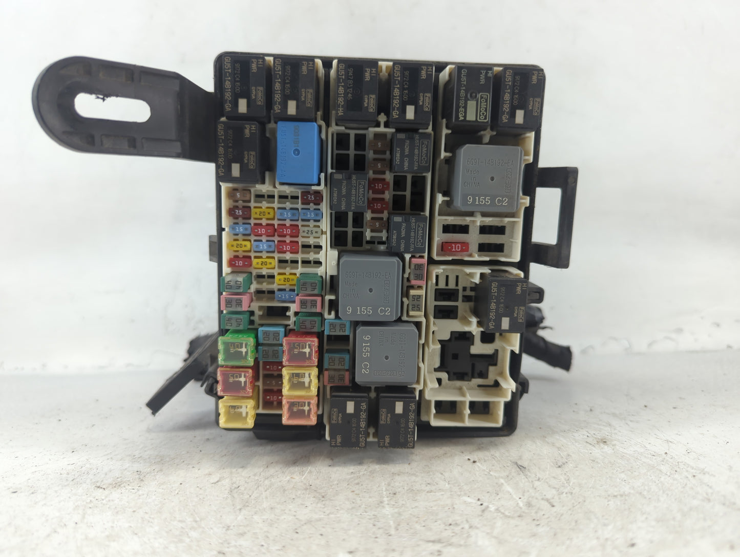 2018-2020 Ford Ecosport Fusebox Fuse Box Panel Relay Module P/N:GN15-12A581-LZH Fits Fits 2018 2019 2020 OEM Used Auto Parts
