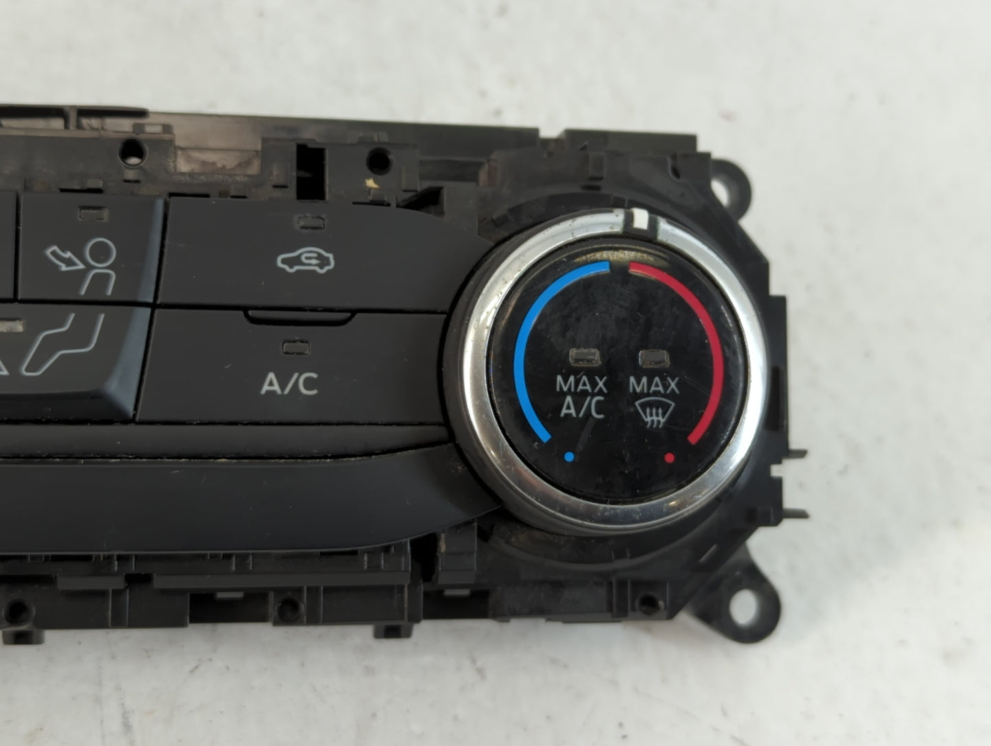 2018-2020 Ford Ecosport Climate Control Module Temperature AC/Heater Replacement P/N:E1179823 L B515 AC Fits Fits 2018 2019 