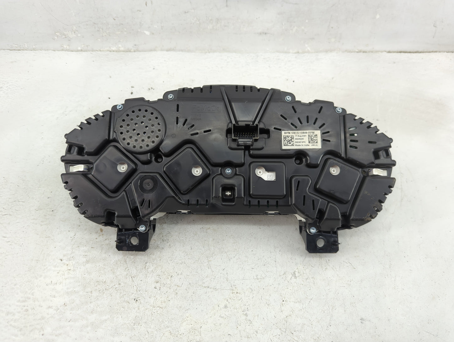 2019-2020 Ford Ecosport Instrument Cluster Speedometer Gauges P/N:GN15-10849-BPM Miles:34K Fits Fits 2019 2020 OEM Used Auto