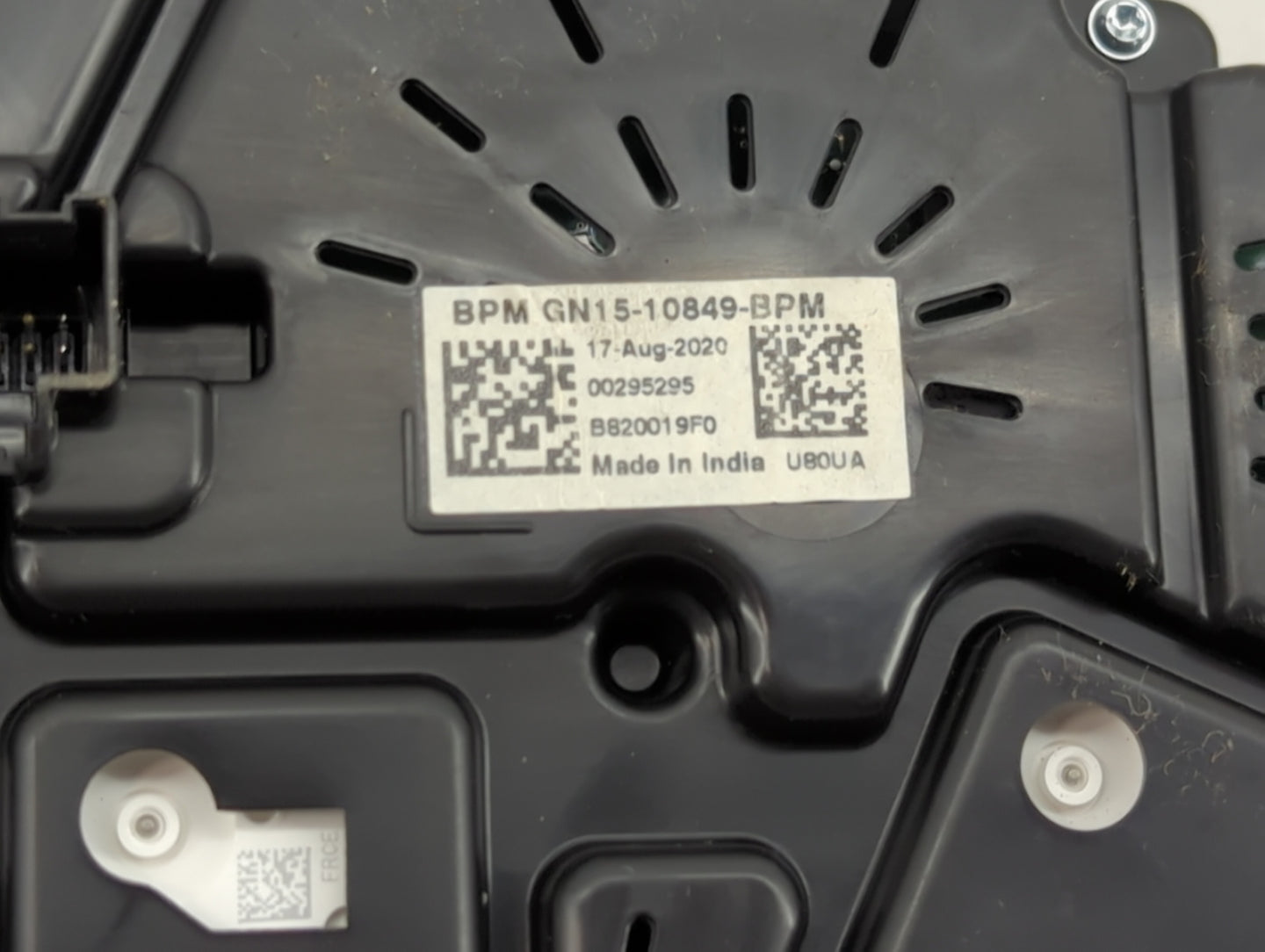 2019-2020 Ford Ecosport Instrument Cluster Speedometer Gauges P/N:GN15-10849-BPM Miles:34K Fits Fits 2019 2020 OEM Used Auto