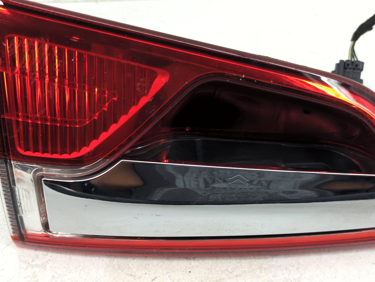2018-2022 Ford Ecosport Passenger Right Side Deck Lid Mounted Tail Light - Oemusedautoparts1.com