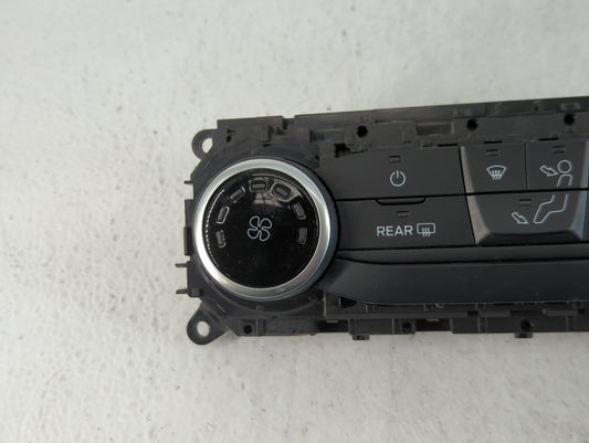 2018-2020 Ford Ecosport Climate Control Module Temperature AC/Heater Replacement P/N:E1179823 L B515 AC Fits Fits 2018 2019 2020 OEM Used Auto Parts